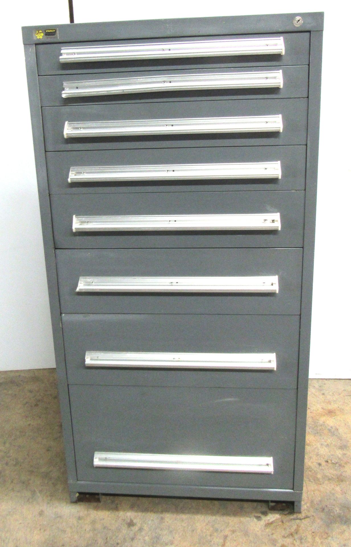 Vidmar 8 Drawer Cabinet - Image 2 of 2