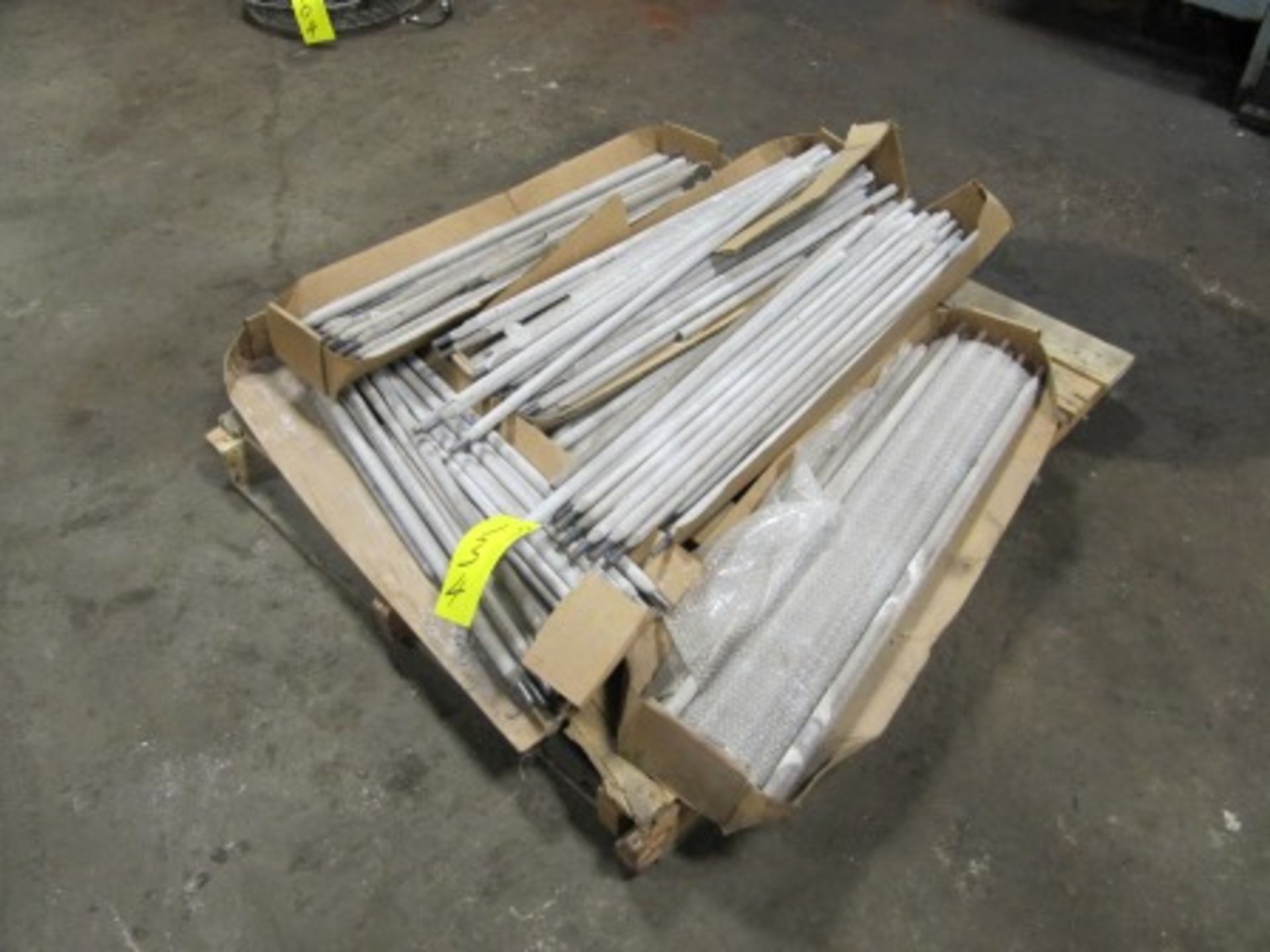 LOT ASST. WELD MOULD 535 WELDING STICK, ETC.. (1 SKID)