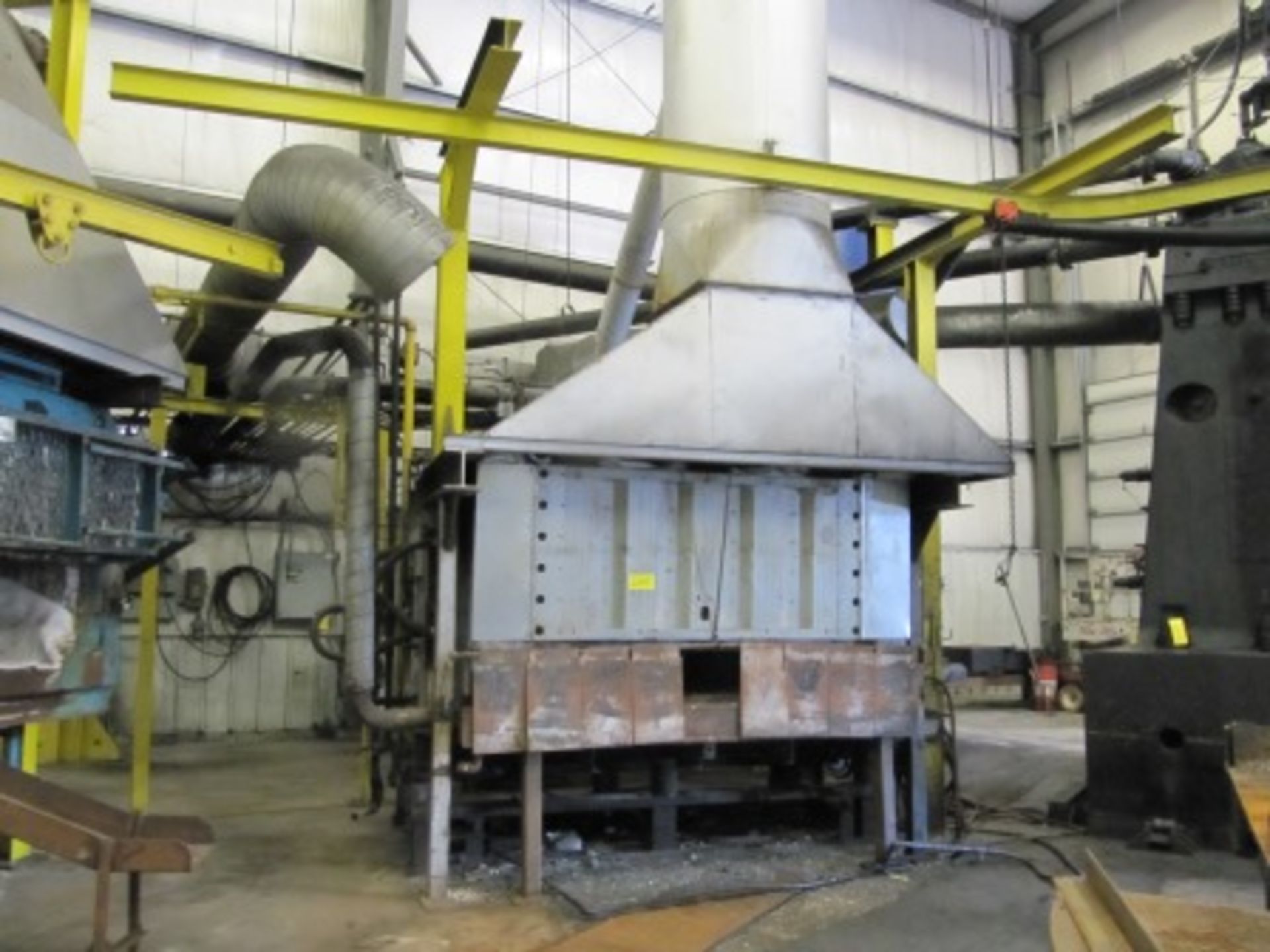 SG 88725 SHOT FORGE FURNACE, 4,000,000 BTU, NATURAL GAS 2'X9'X4' APPROX. W/CONTROL, 2 ASST. 15 & 7.5