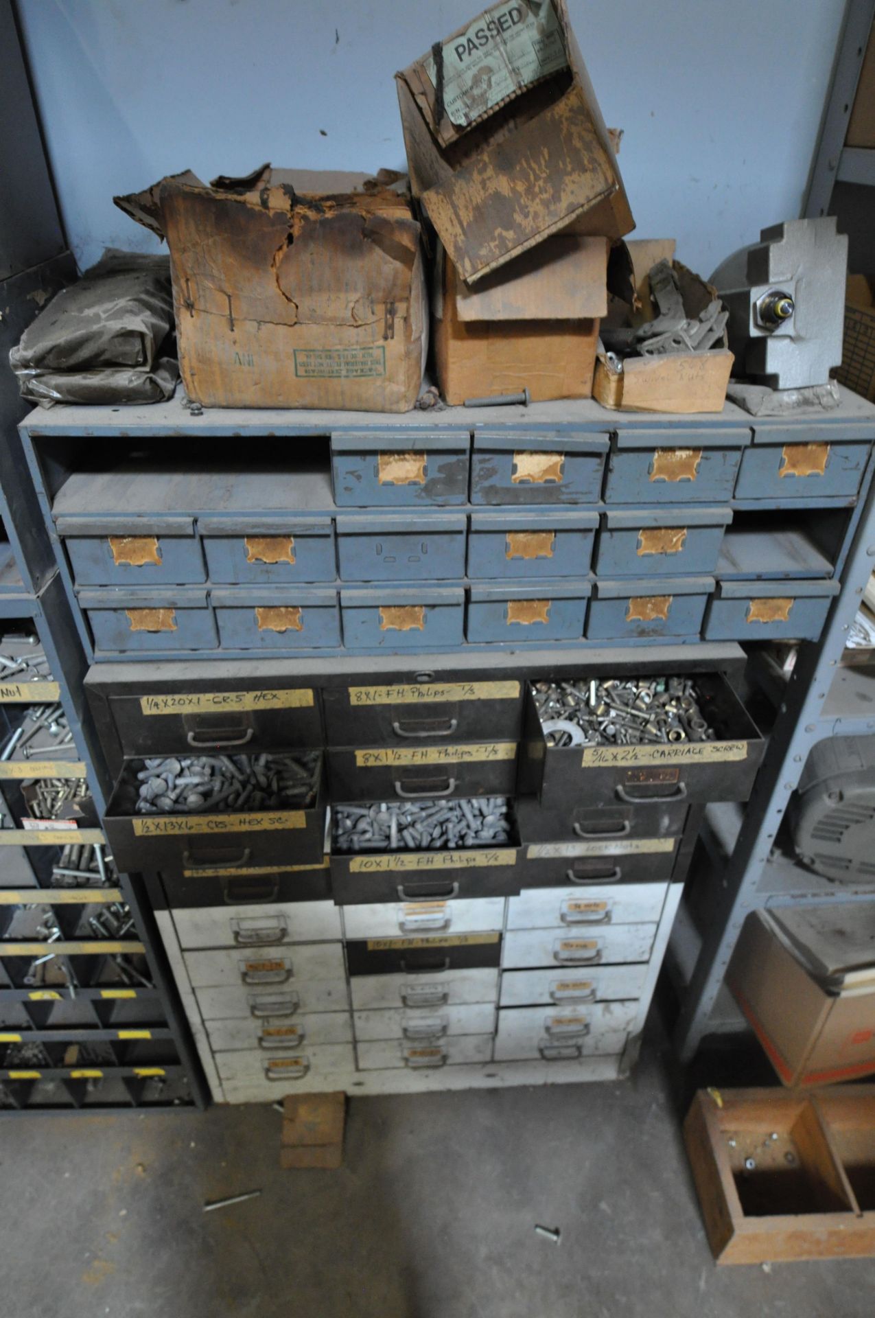 Metal Shelves and large Contents of nuts and bolts - Image 4 of 6