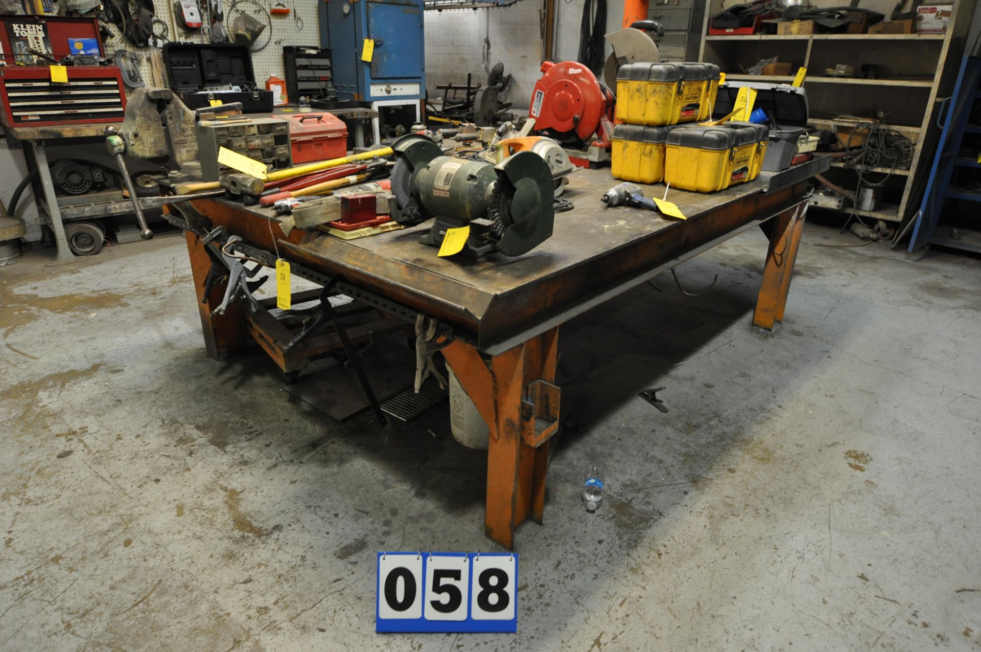 6'x6' HD Table Work w/ 5' Vise