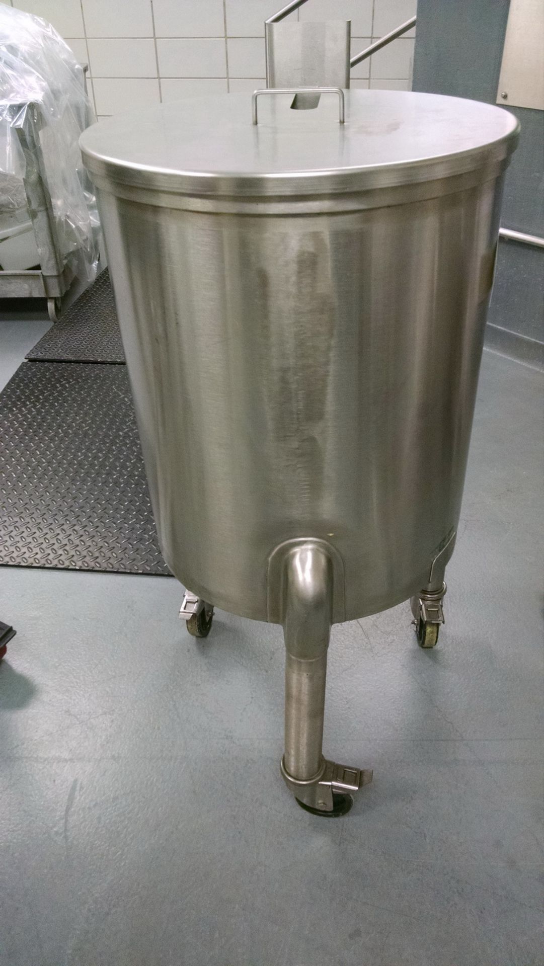 Terriss Portable Stainless Steel Tank