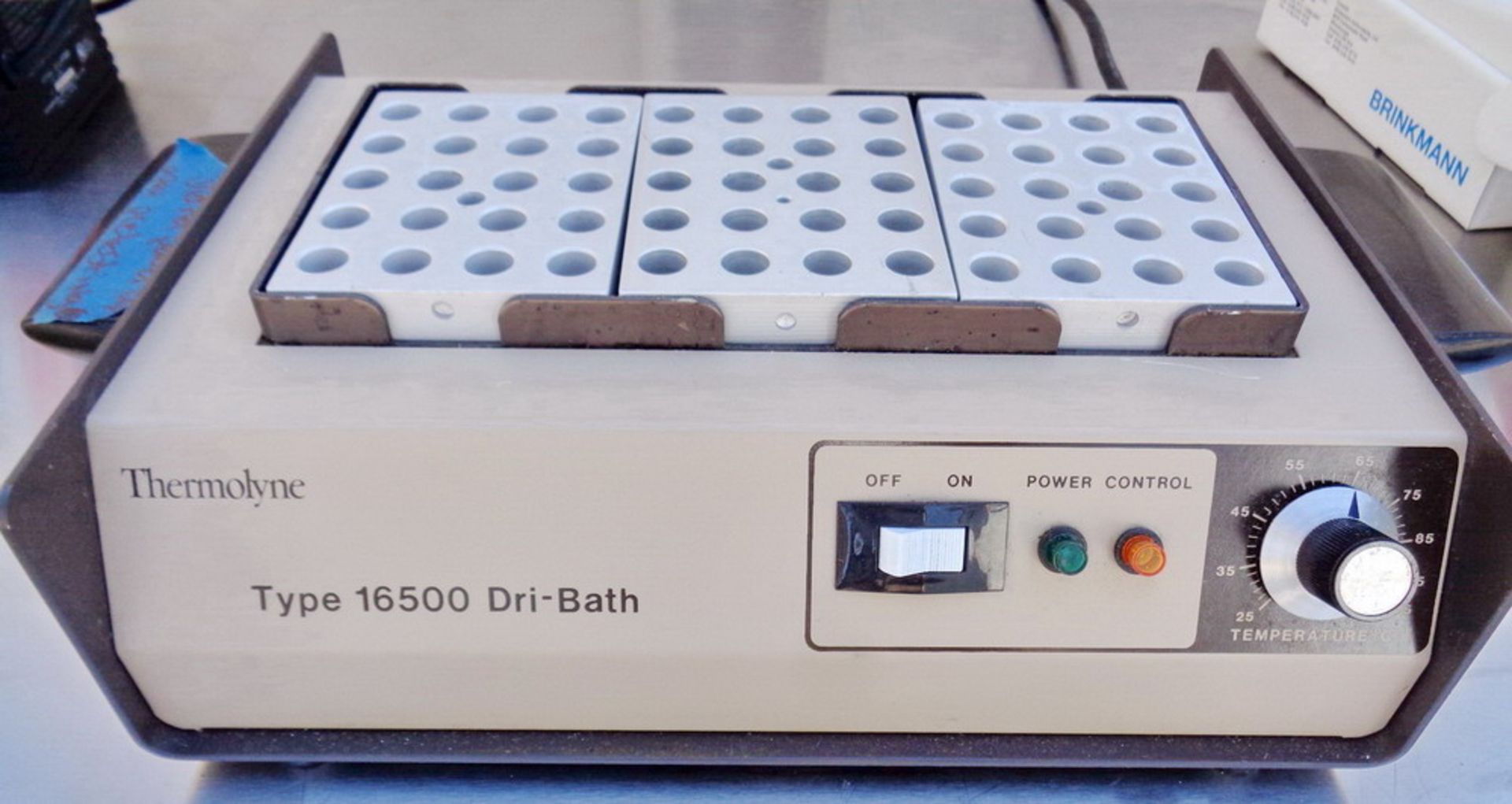 Thermolyne Type 16500 Dri-Bath , Model DB16525, S/N 229930908742