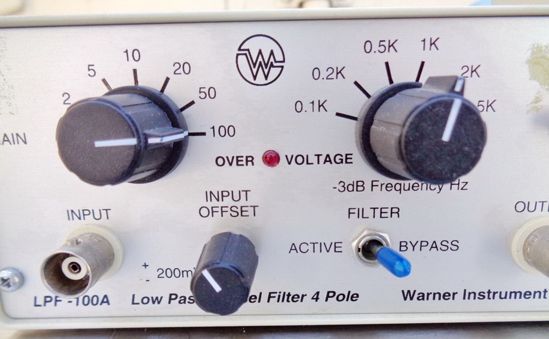 Warner Temperature Controller Model TC-324B with low pass bessel filter Model LPF-1004 - Image 3 of 4