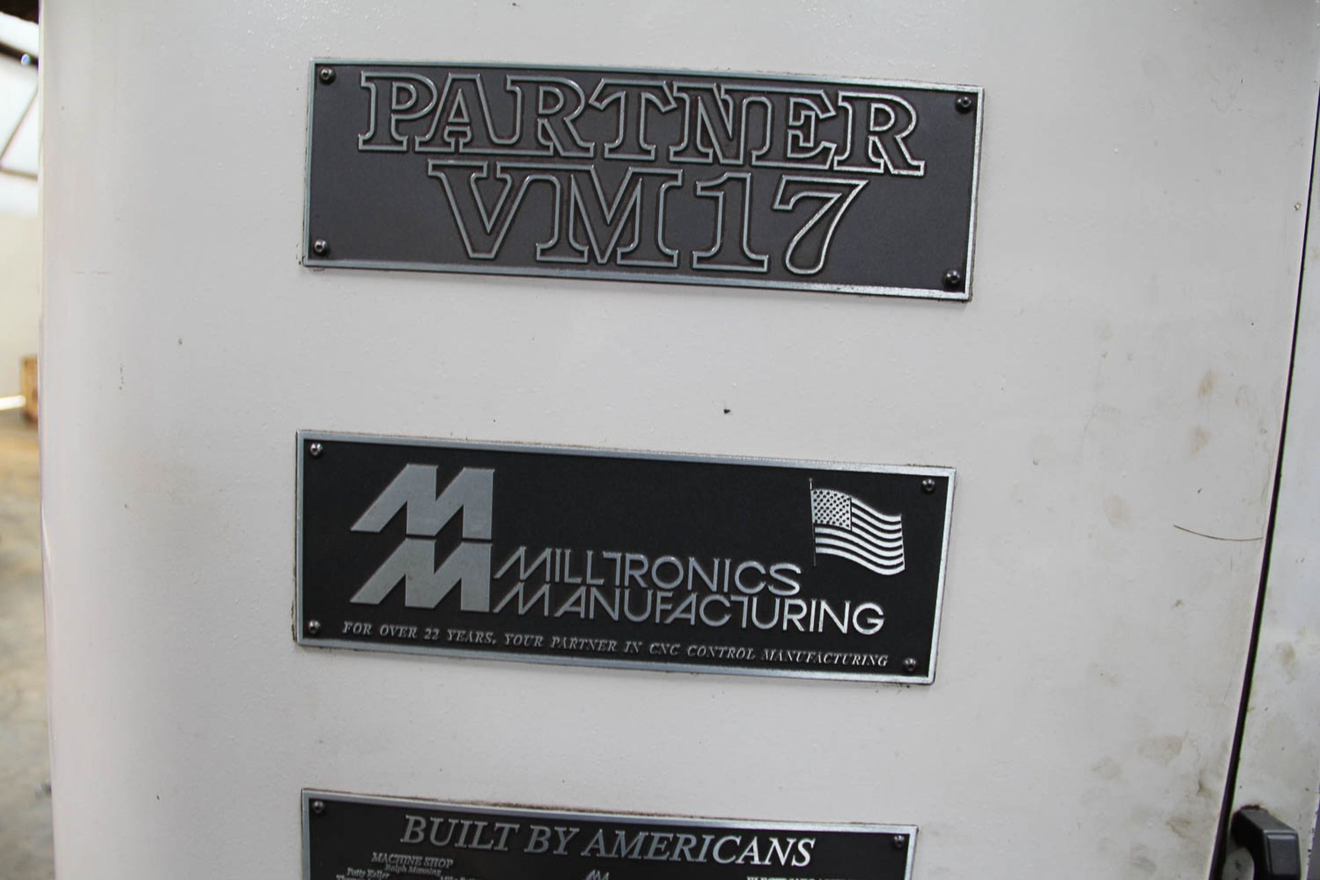 MILLTRONICS PARTNER VM17 CNC MILL, WITH CENTURION 6 CONTROLS, 7.2-KVA, 3-PHASE, 8'4'' HIGH X 7'2'' - Image 2 of 3