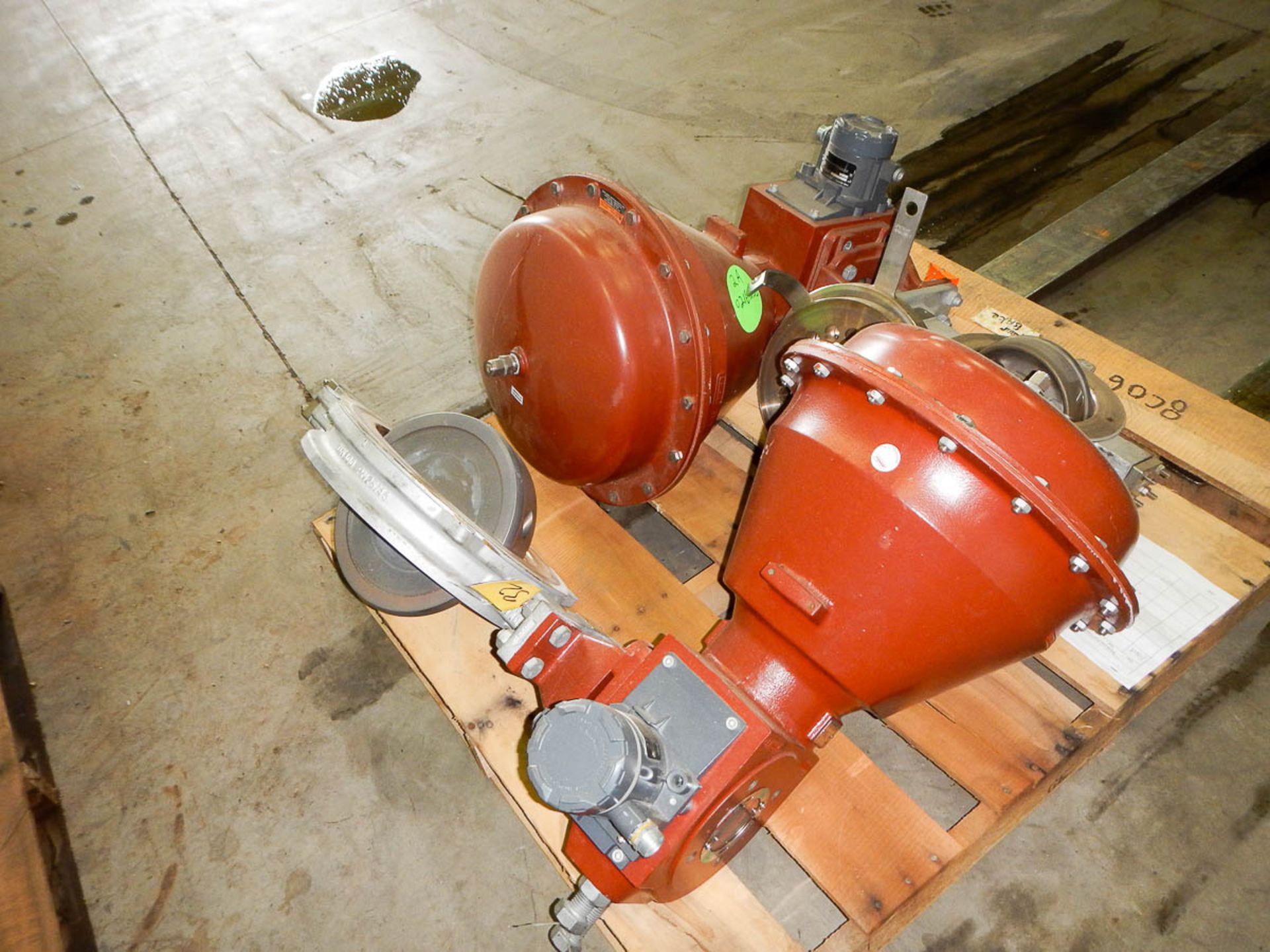 (2) 8", 12" Pneumatic Butterfly Valves, A/N: N/A - Image 2 of 2