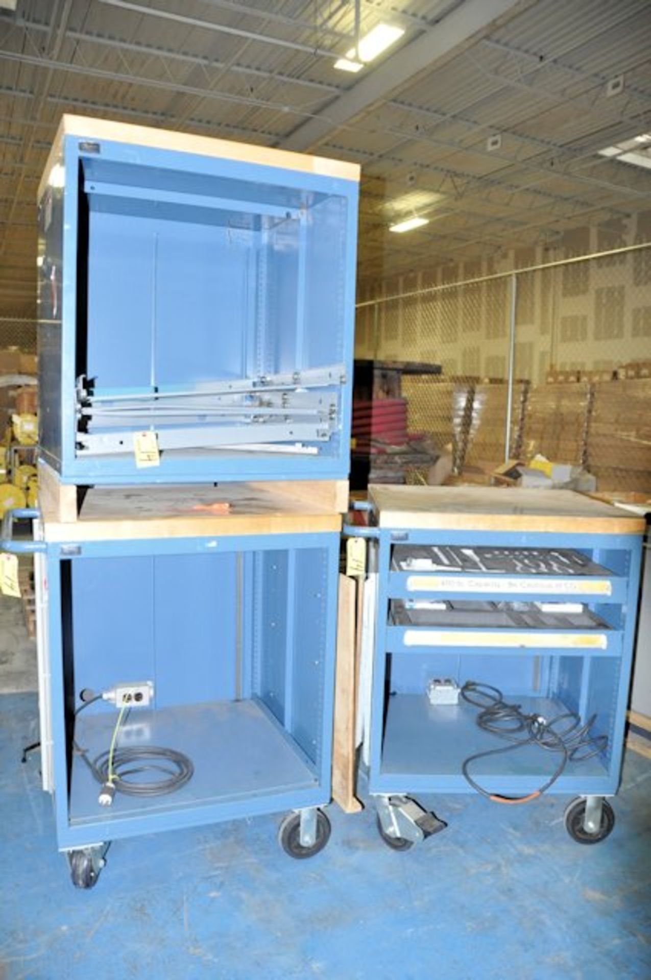 STANLEY VIDMAR [3] TOOLING CABINETS CARTS