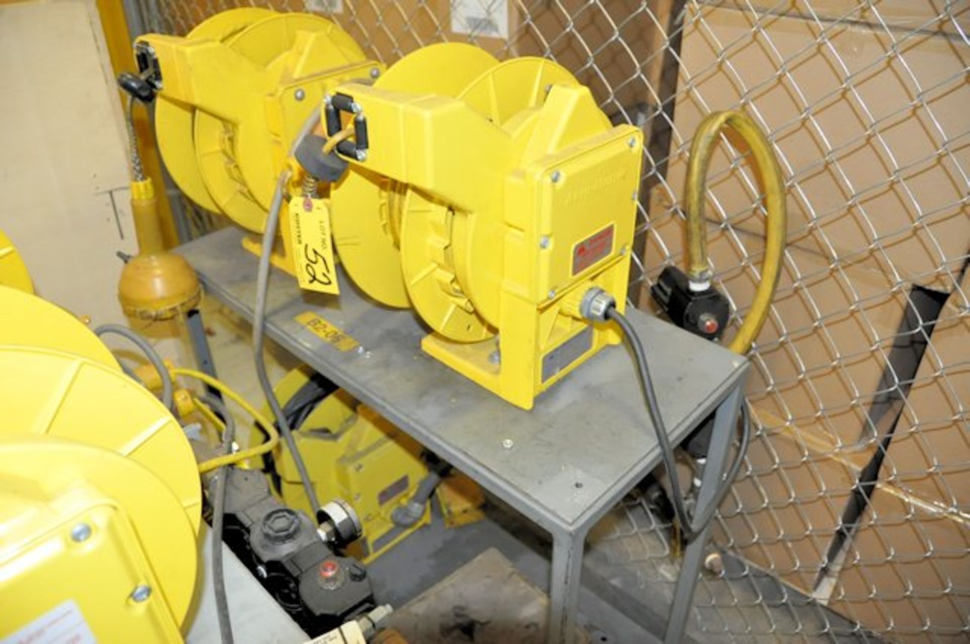 LOT OF AERO-MOTIVE INDUSTRIAL RETRACTABLE REELS CONSISTING OF: [2] EXTENSION CORD REELS 40' #10/3 - Image 2 of 2