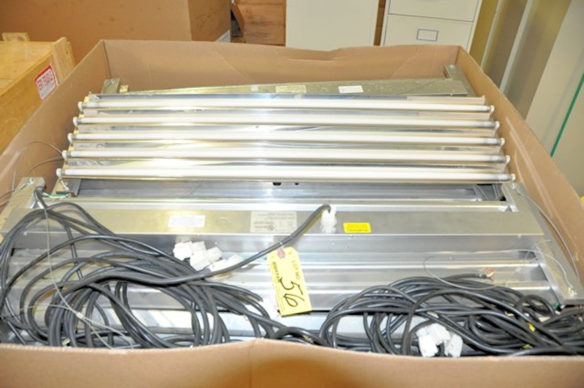 LOT OF T5 HIGH BAY FLUORESCENT LIGHT FIXTURES ON [1] PALLET - Image 2 of 2