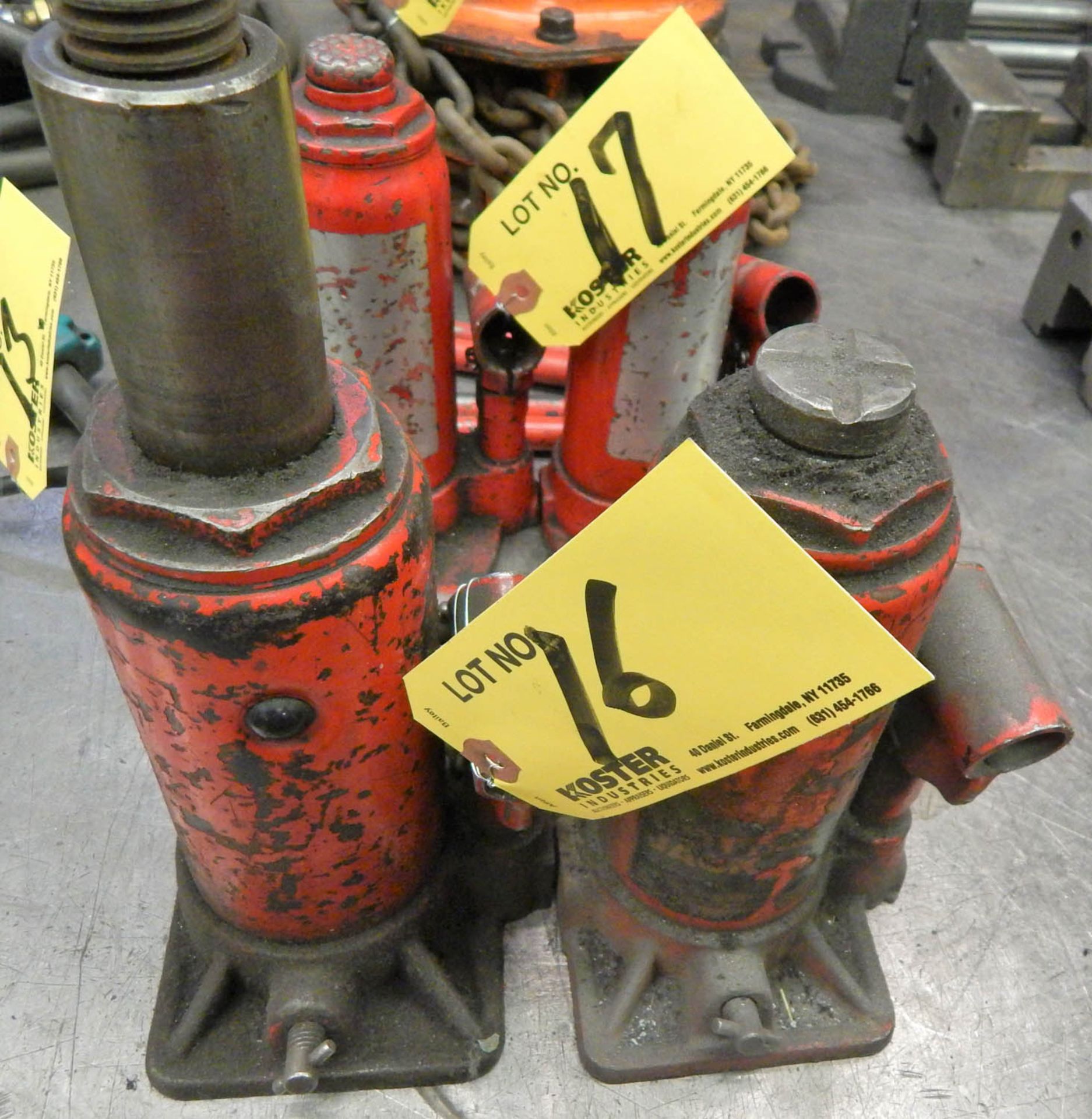 [2] APPROXIMATELY 15 TON CAPACITY HYDRAULIC JACKS