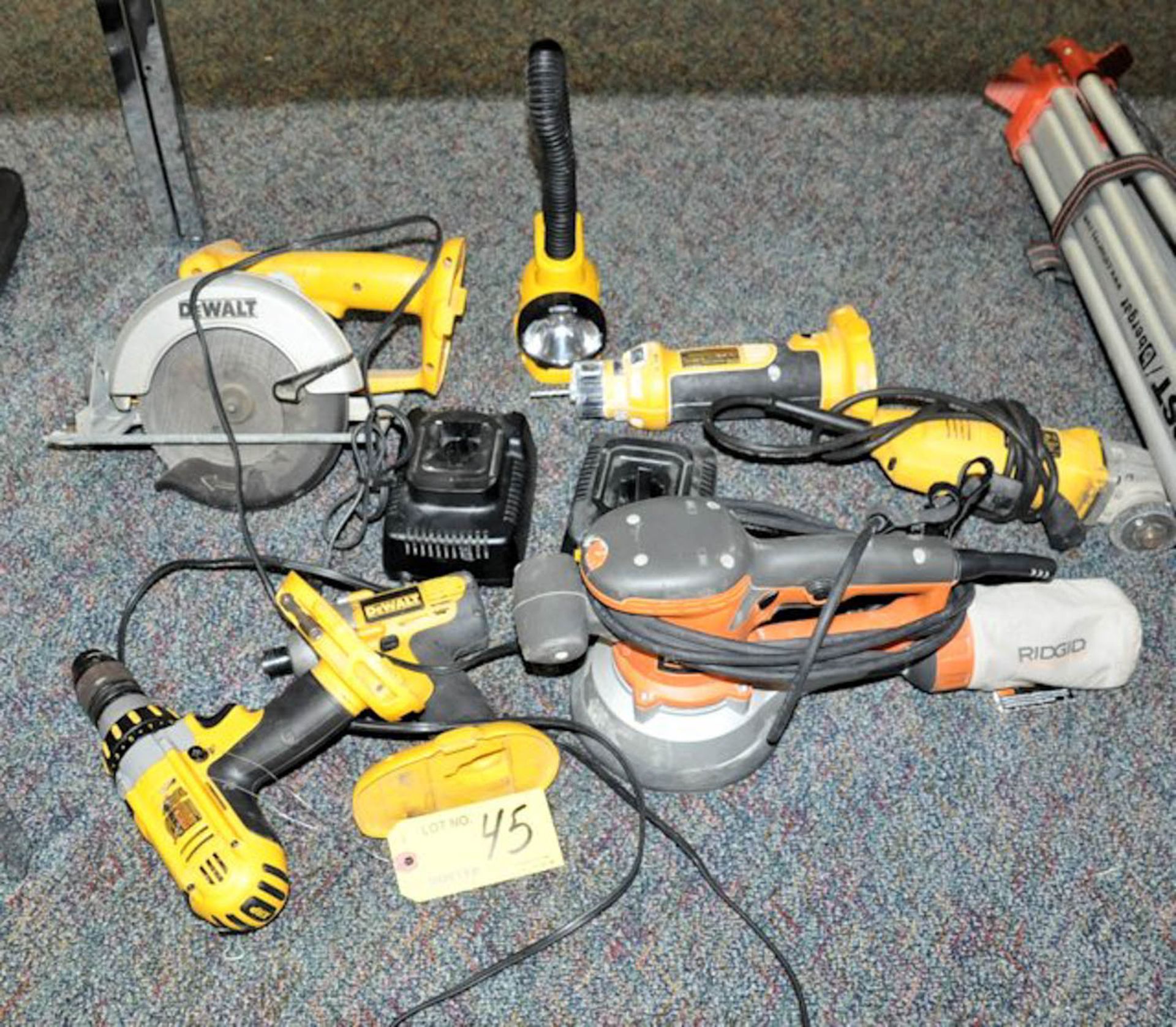 LOT OF DEWALT CORDLESS TOOLS WITH RIDGID ELECTRIC SANDER