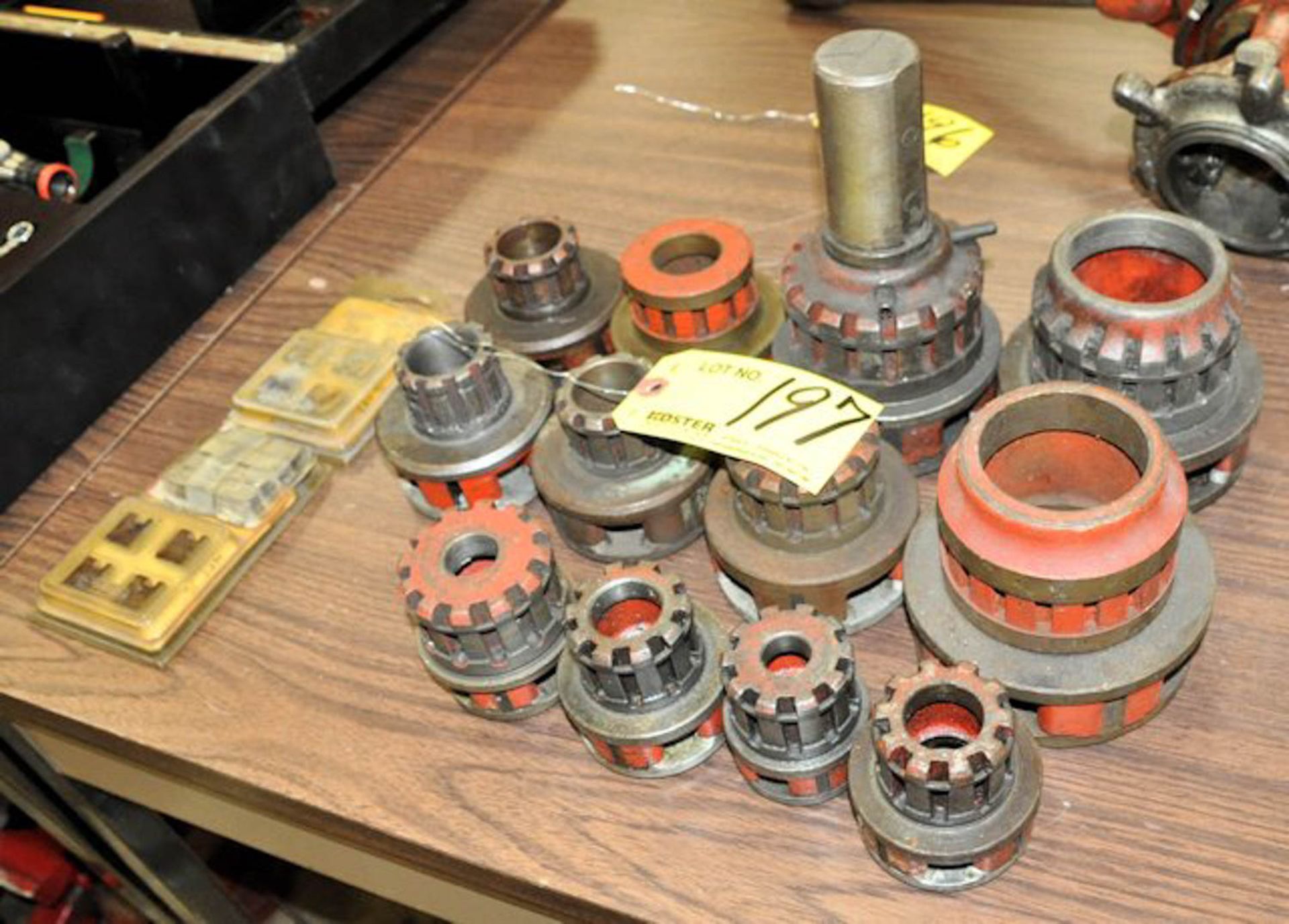 LOT OF PIPE DIE HEADS