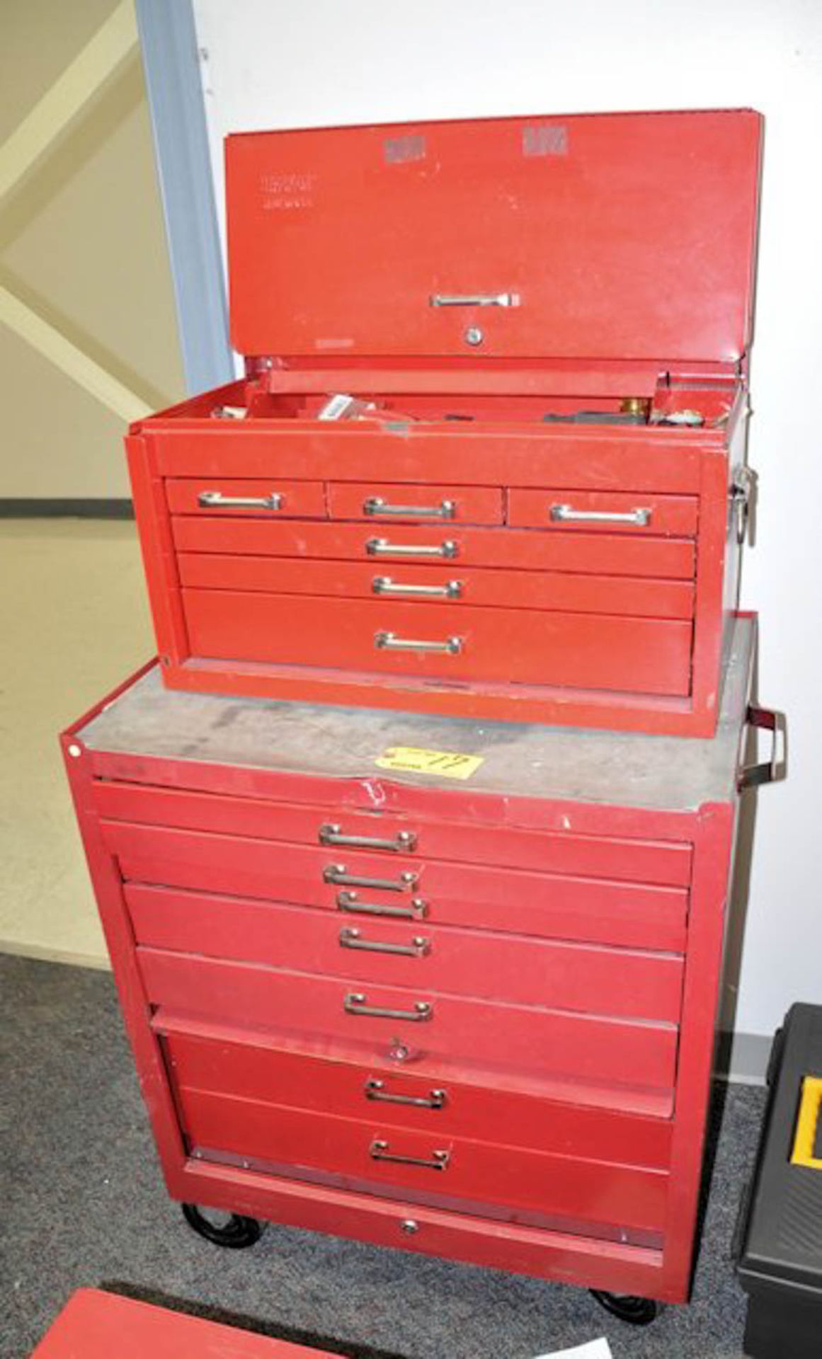 STACK-ON 2-PIECE ROLLING TOOLBOX WITH HAND TOOL CONTENTS