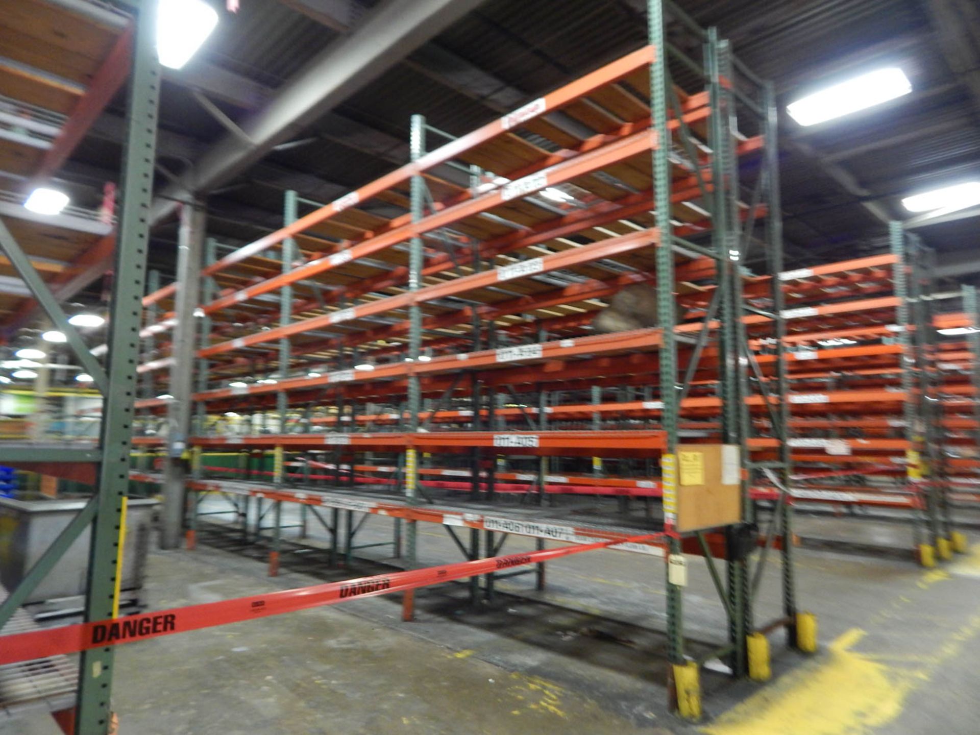 [24] SECTIONS 200'' X 9' X 34'' PALLET RACKING - Image 2 of 2
