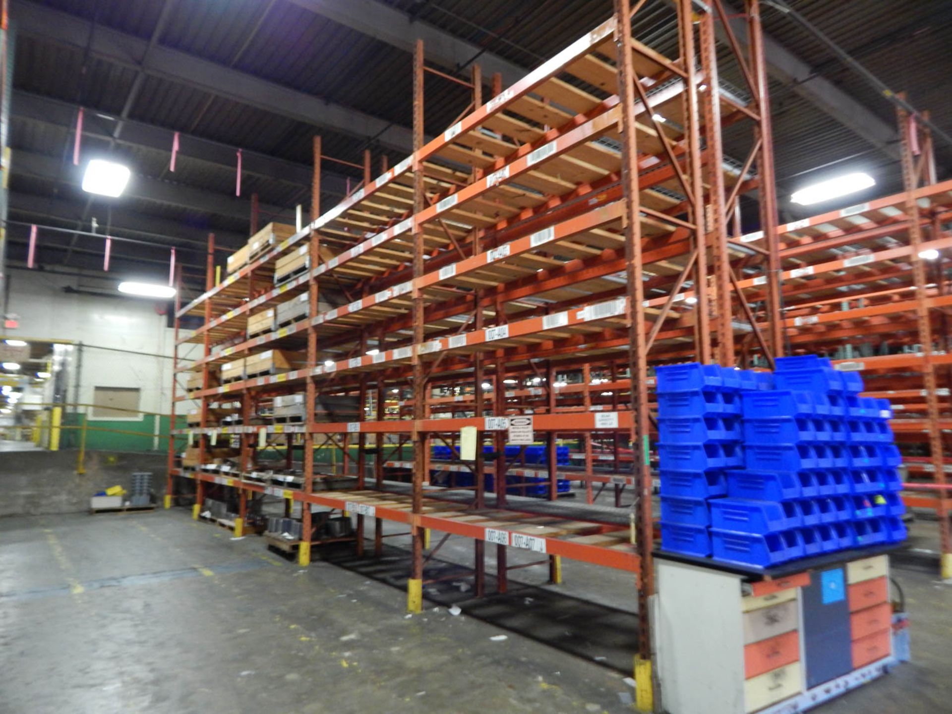[19] SECTIONS 25' X 9' X 34'' PALLET RACKING - Image 2 of 2
