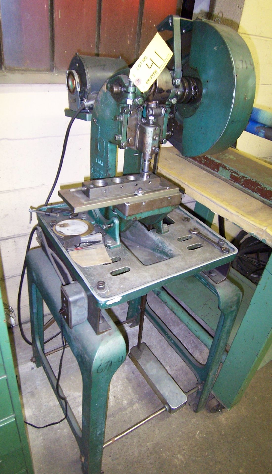 BENCHMASTER APPROXIMATELY 1-TON PUNCH PRESS