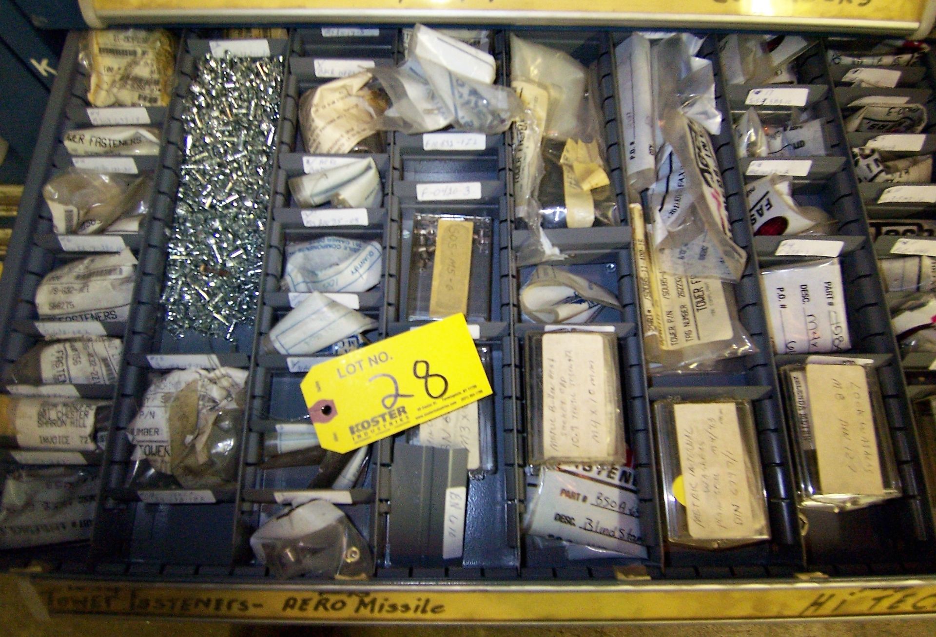 CONTENTS OF VIDMAR TOOL STORAGE CABINET- ASSORTED SCREWS & MISCELLANEOUS - Image 3 of 3