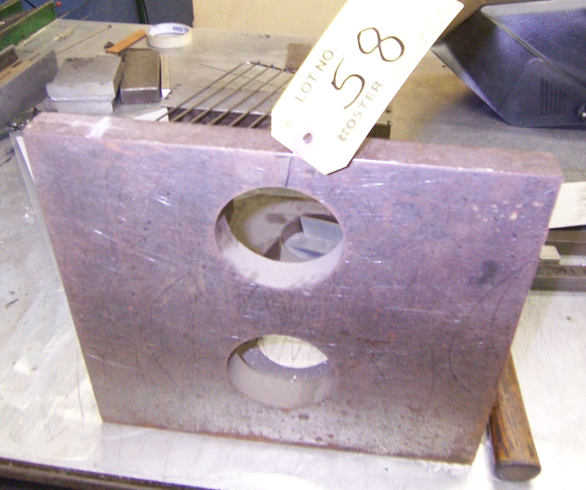 RIGHT ANGLE PLATE