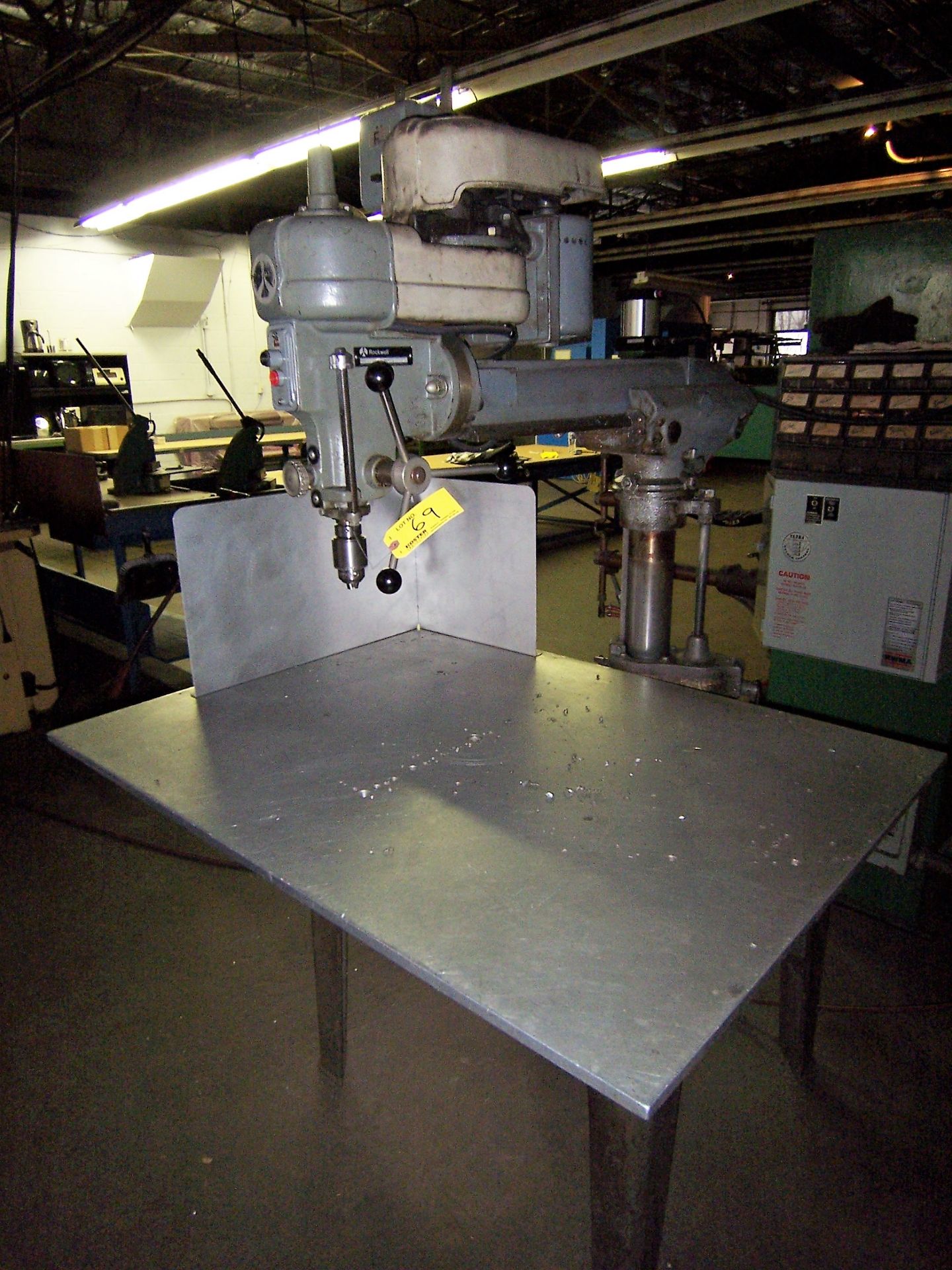 ROCKWELL MDL 15-120 2' RADIAL DRILL, WITH 36'' X 48'' TABLE, SPINDLE SPEEDS 175-8200 RPM