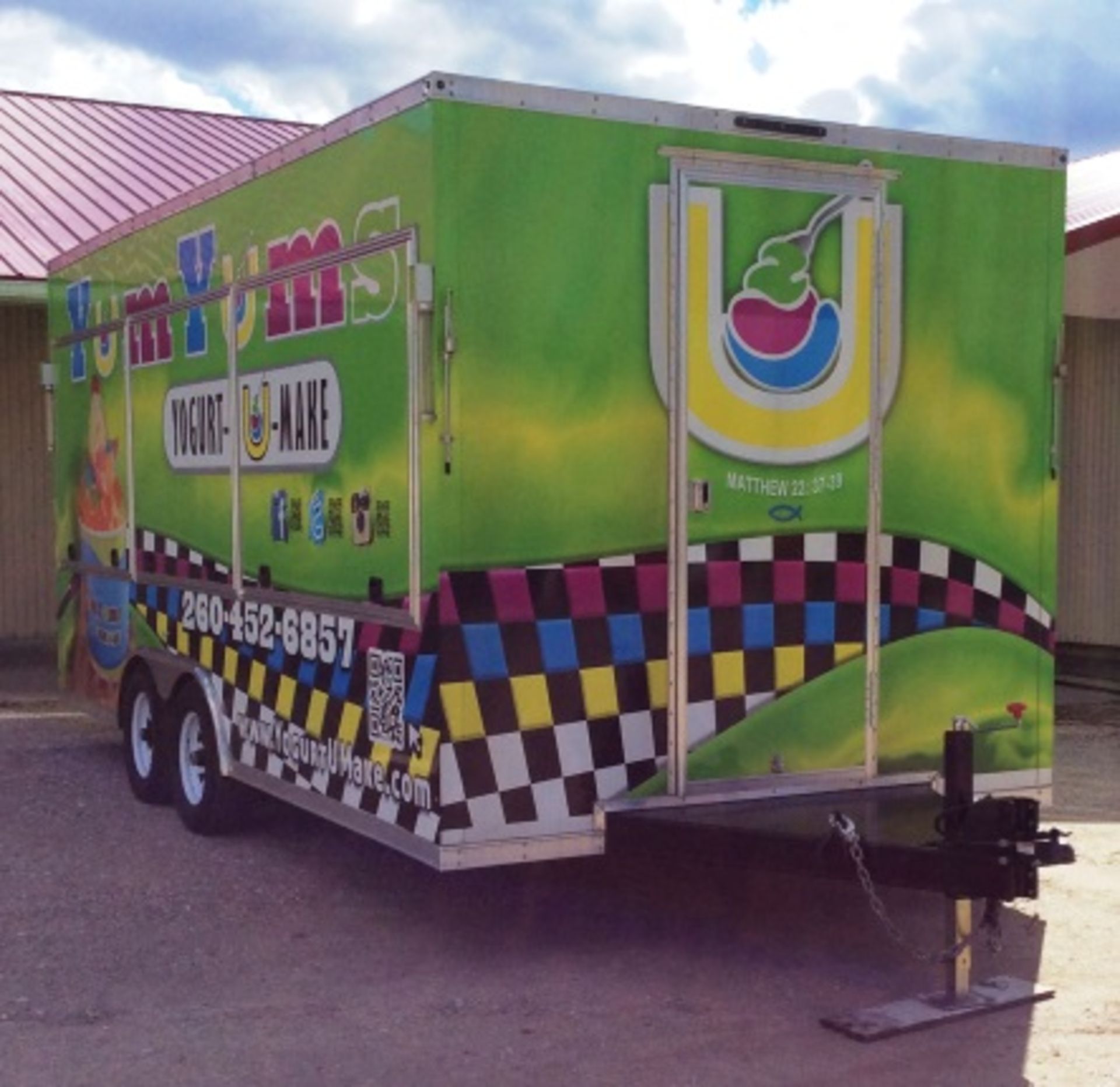 Fully Equipped Frozen Yogurt Trailer - Image 2 of 15