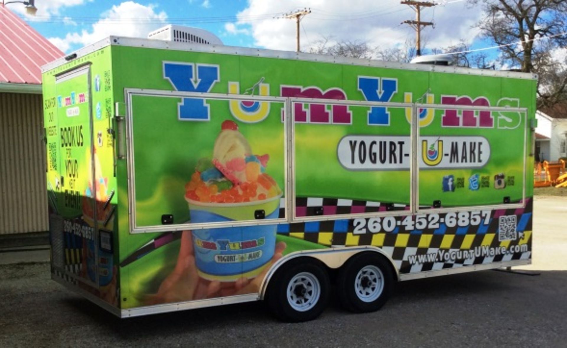 Fully Equipped Frozen Yogurt Trailer - Image 3 of 15