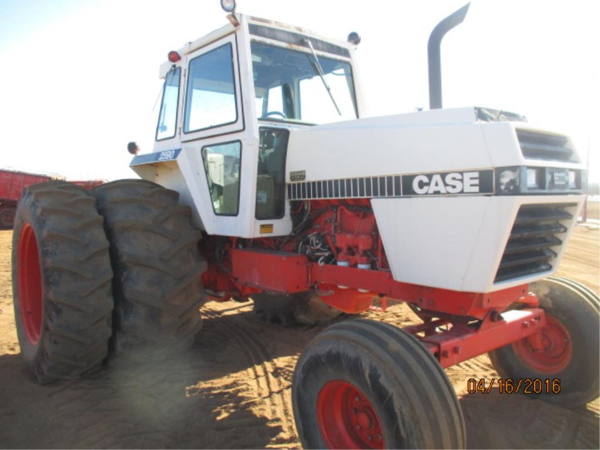 2590 Case 2wd Tractor - Image 2 of 8