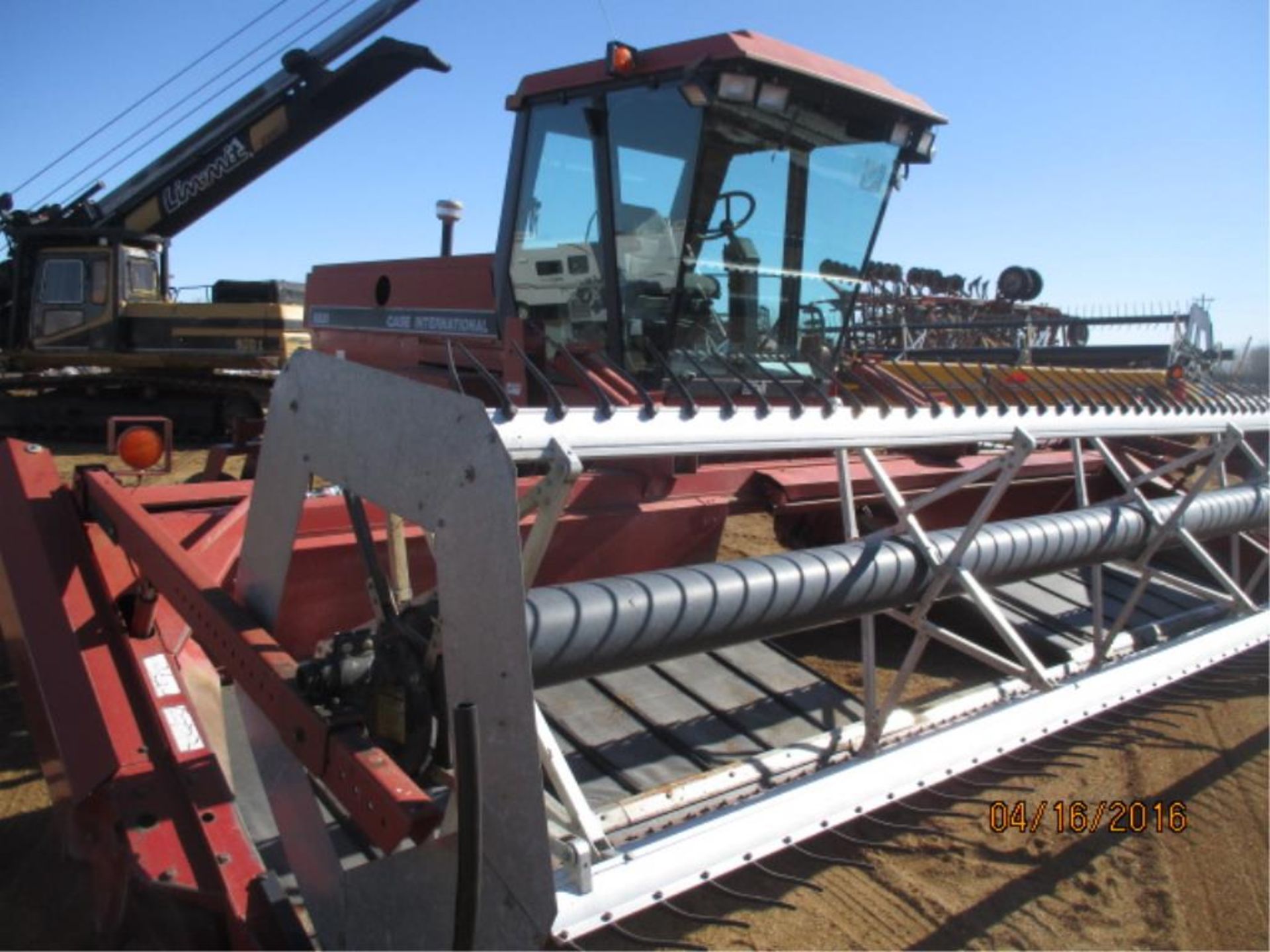 21FT 8820 Case IH Swather - Image 2 of 5