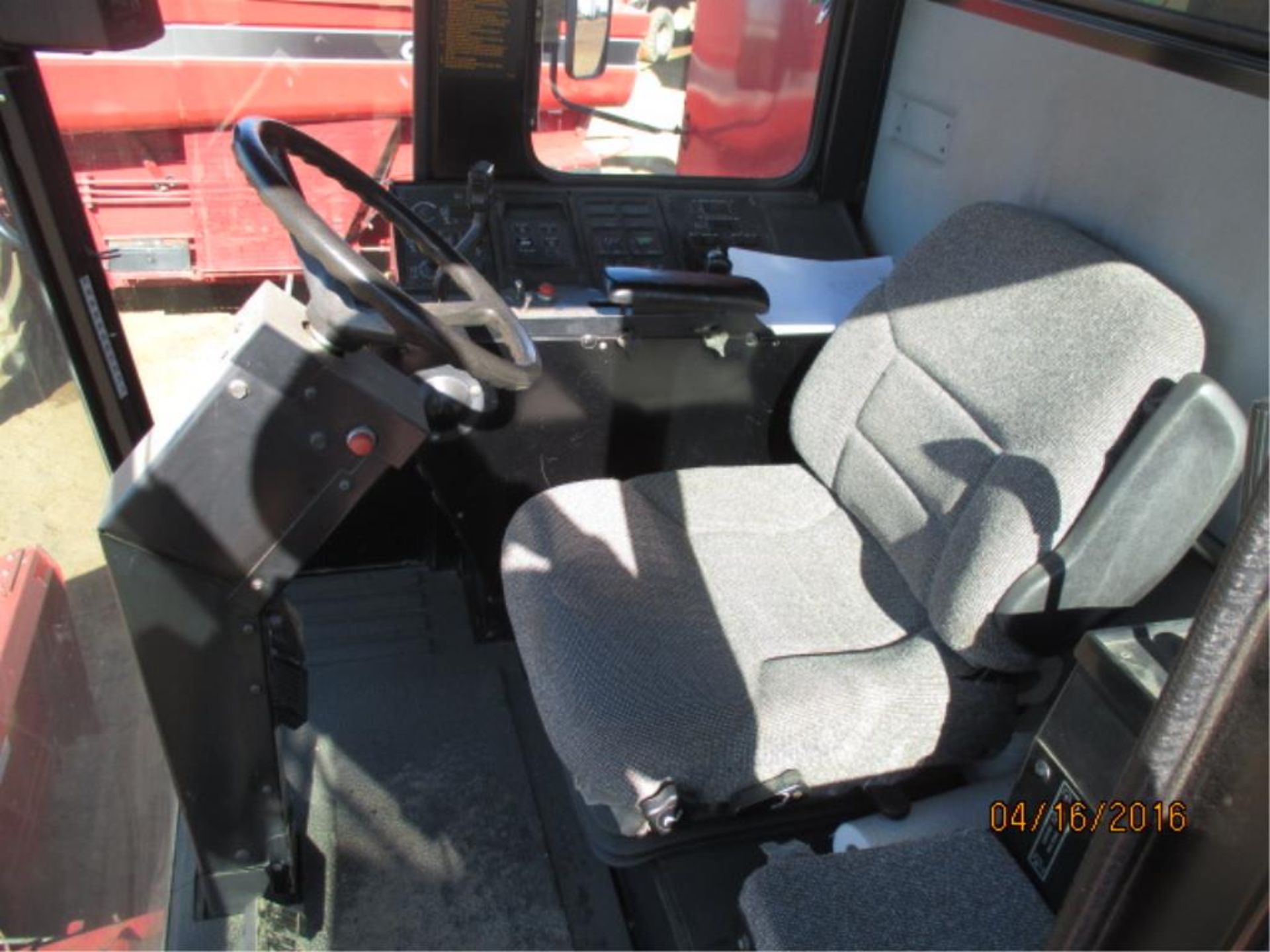 1994 1688 Case IH Axial Flow Combine - Image 6 of 6