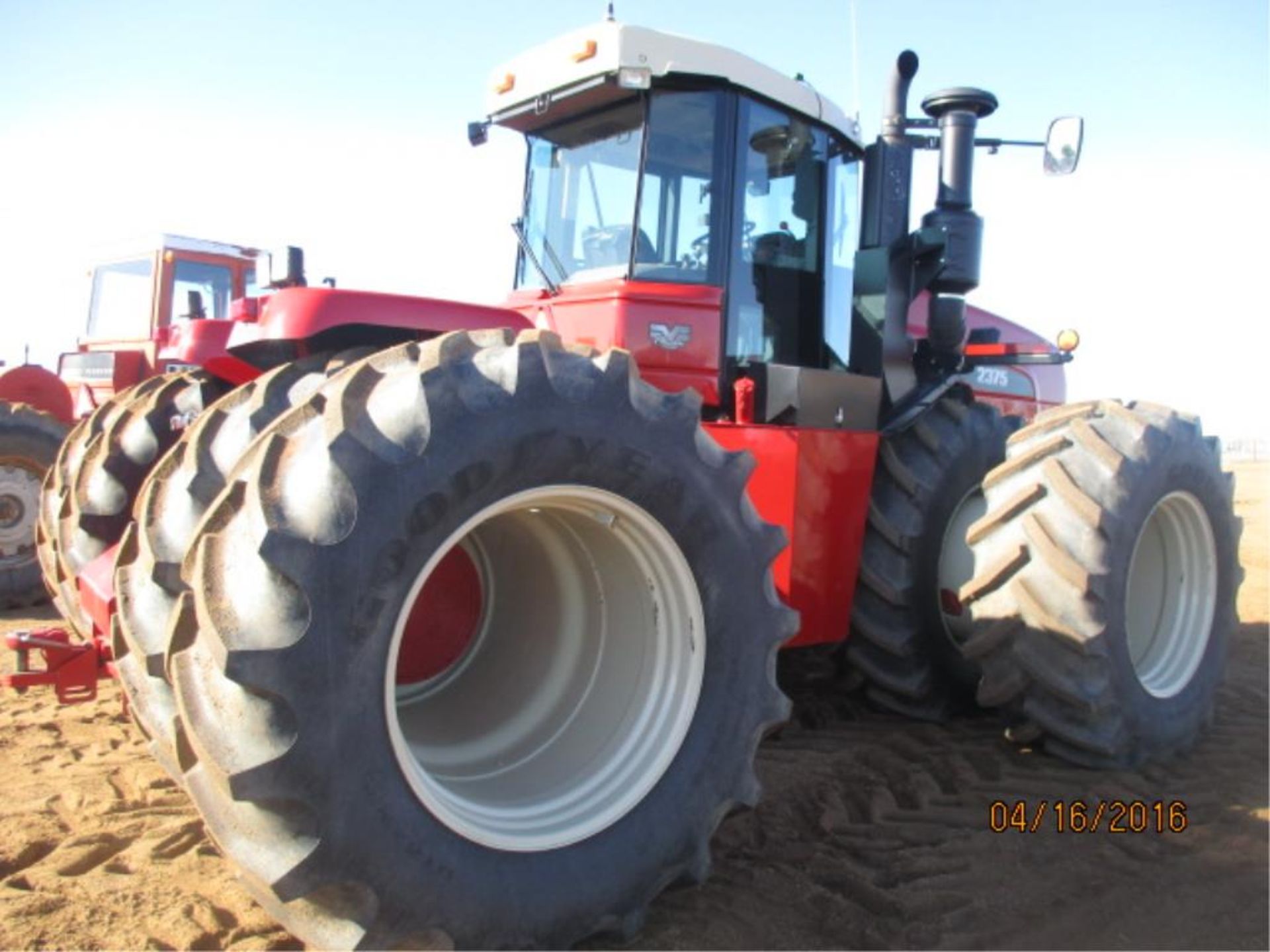 2013 2375 Versatile 4WD Tractor - Image 3 of 8