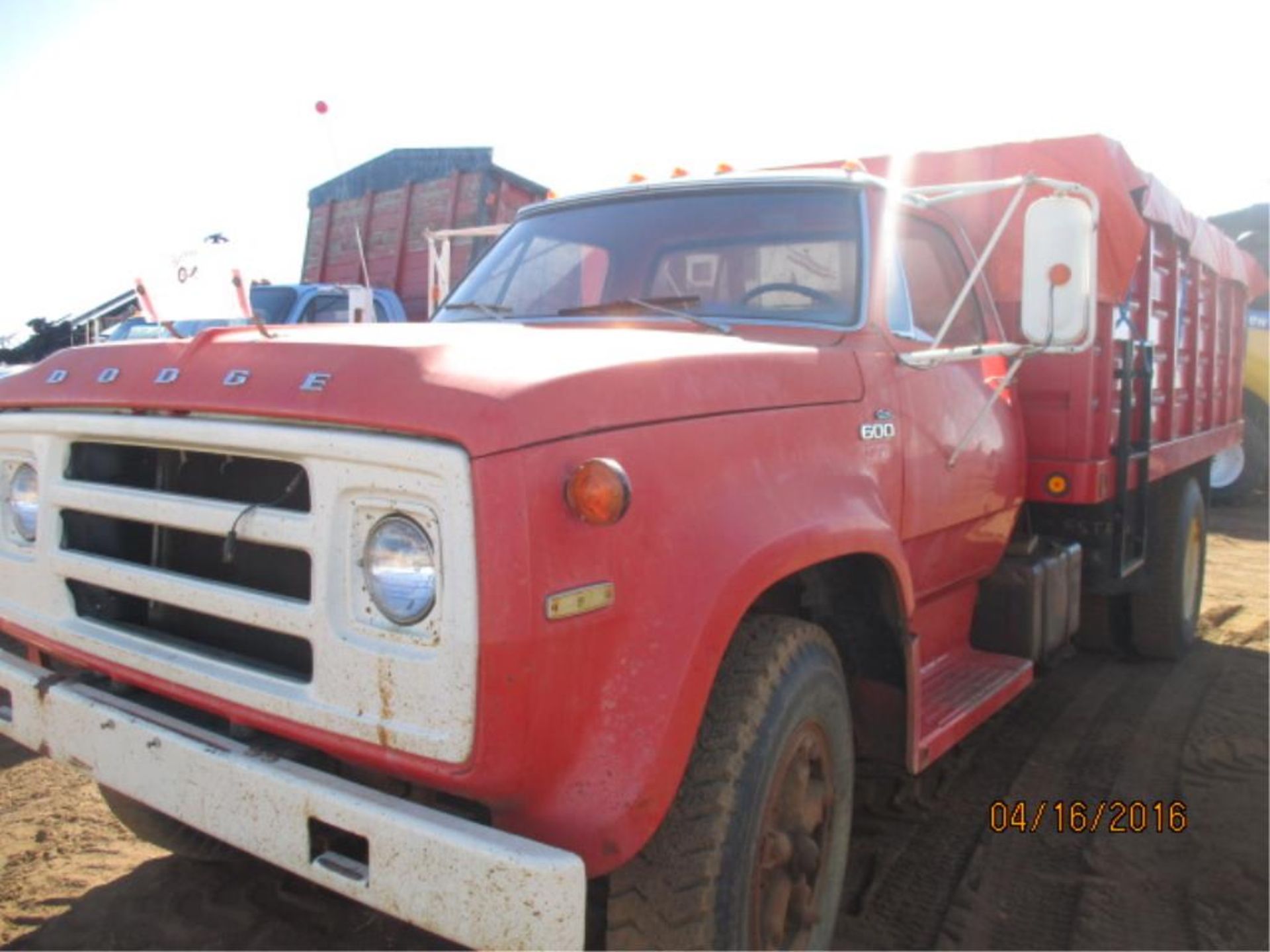 1974 Dodge 600 Custom S/A Grain Truck