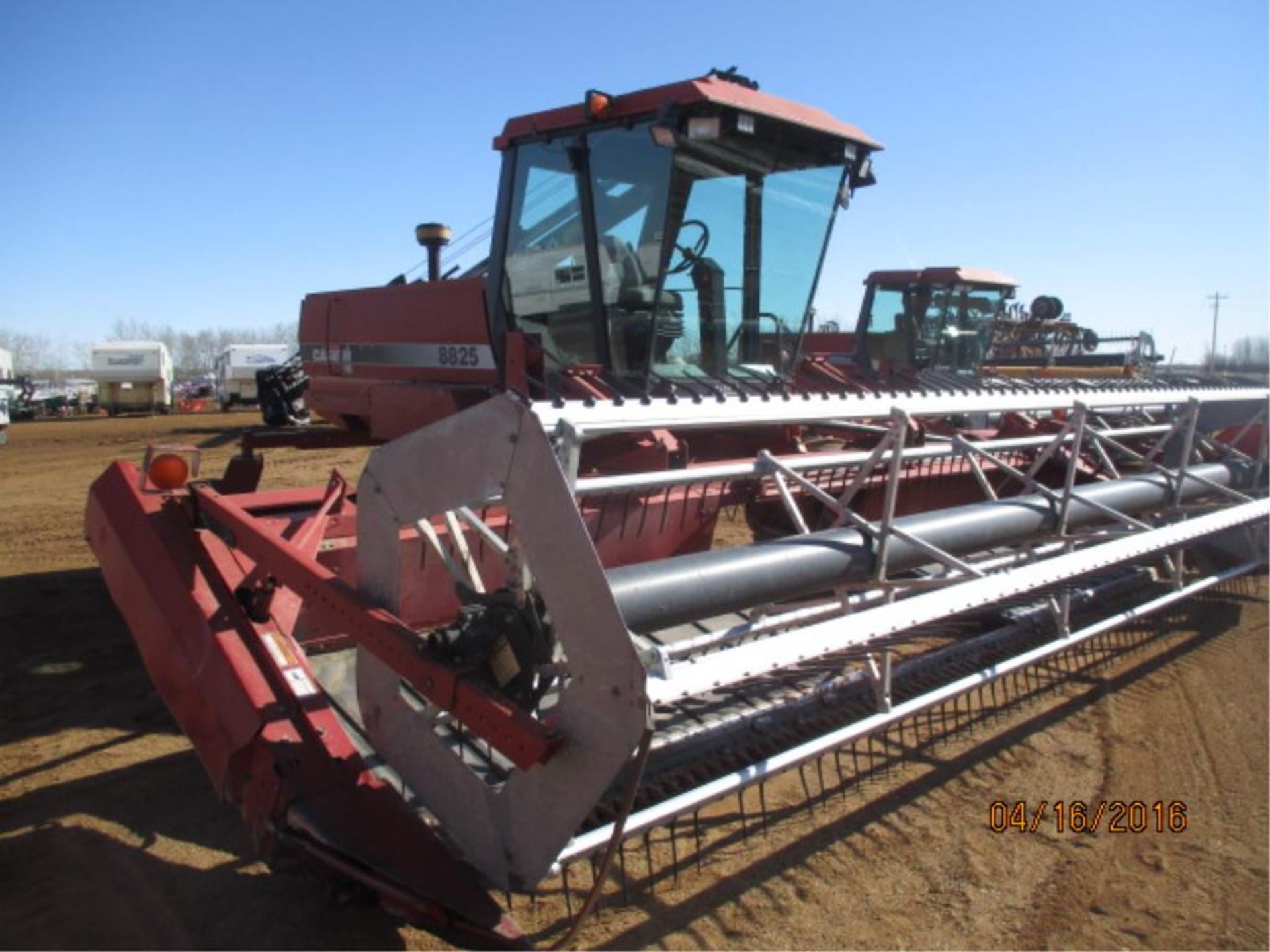 21FT 8825 Case IH Swather - Image 2 of 5