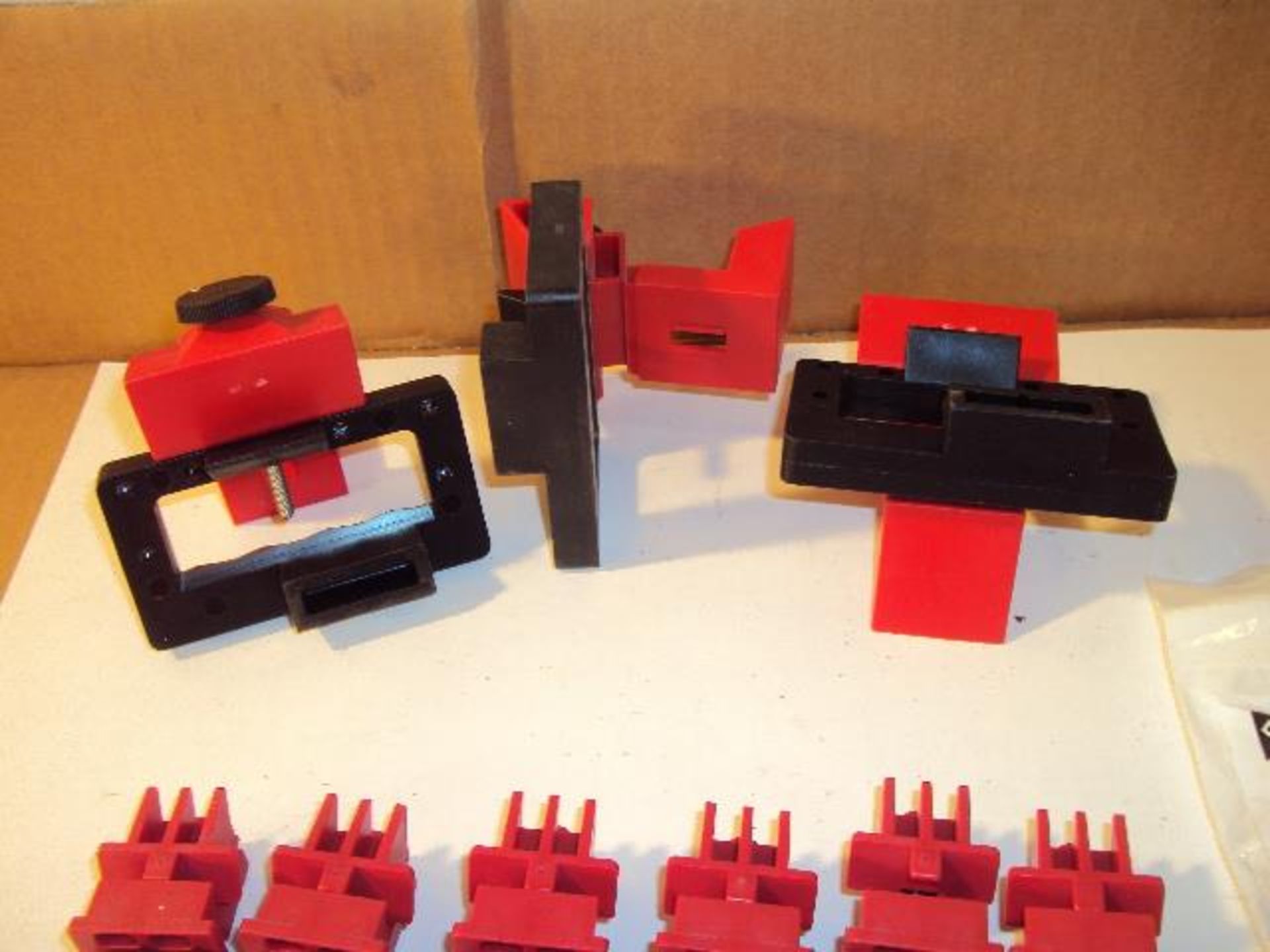 (48) Assorted Brady & Ideal 1, 2 & 3 Pole Circuit Breaker and Wall Switch Lockout Devices as a lot - Image 2 of 7