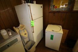 Gibson Refrigerator and Freezer, with Mini Frig