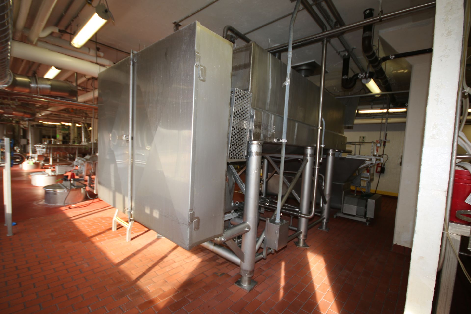 Crepaco 10,000 lb. Capacity Enclosed S/S Twin Shaft Ribbon Blender with 36" W Ribbon, Interior - Image 6 of 10