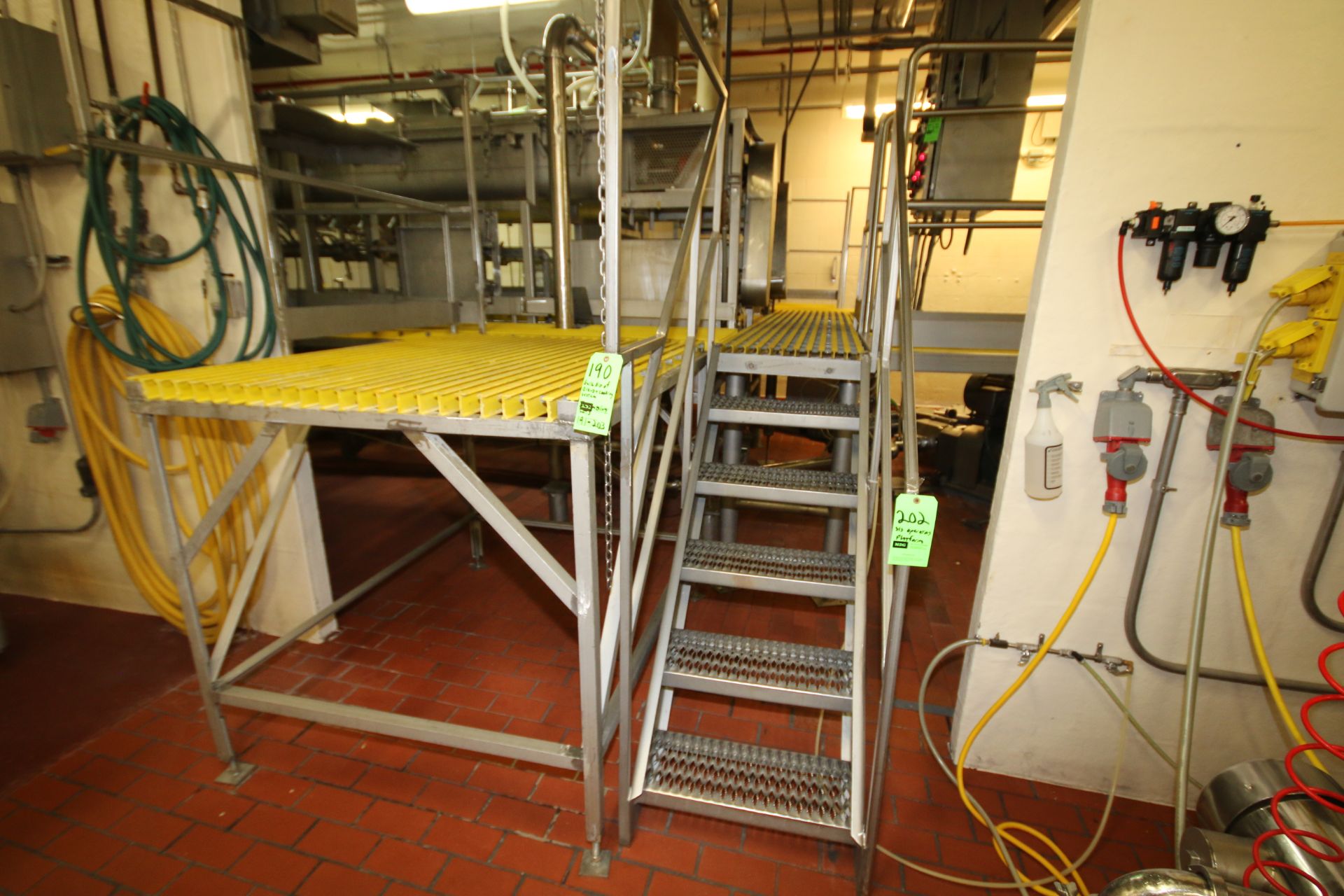 S/S Operators Platform  Configurated Around Cookers and Blender System with (3) Stairs, Plastic