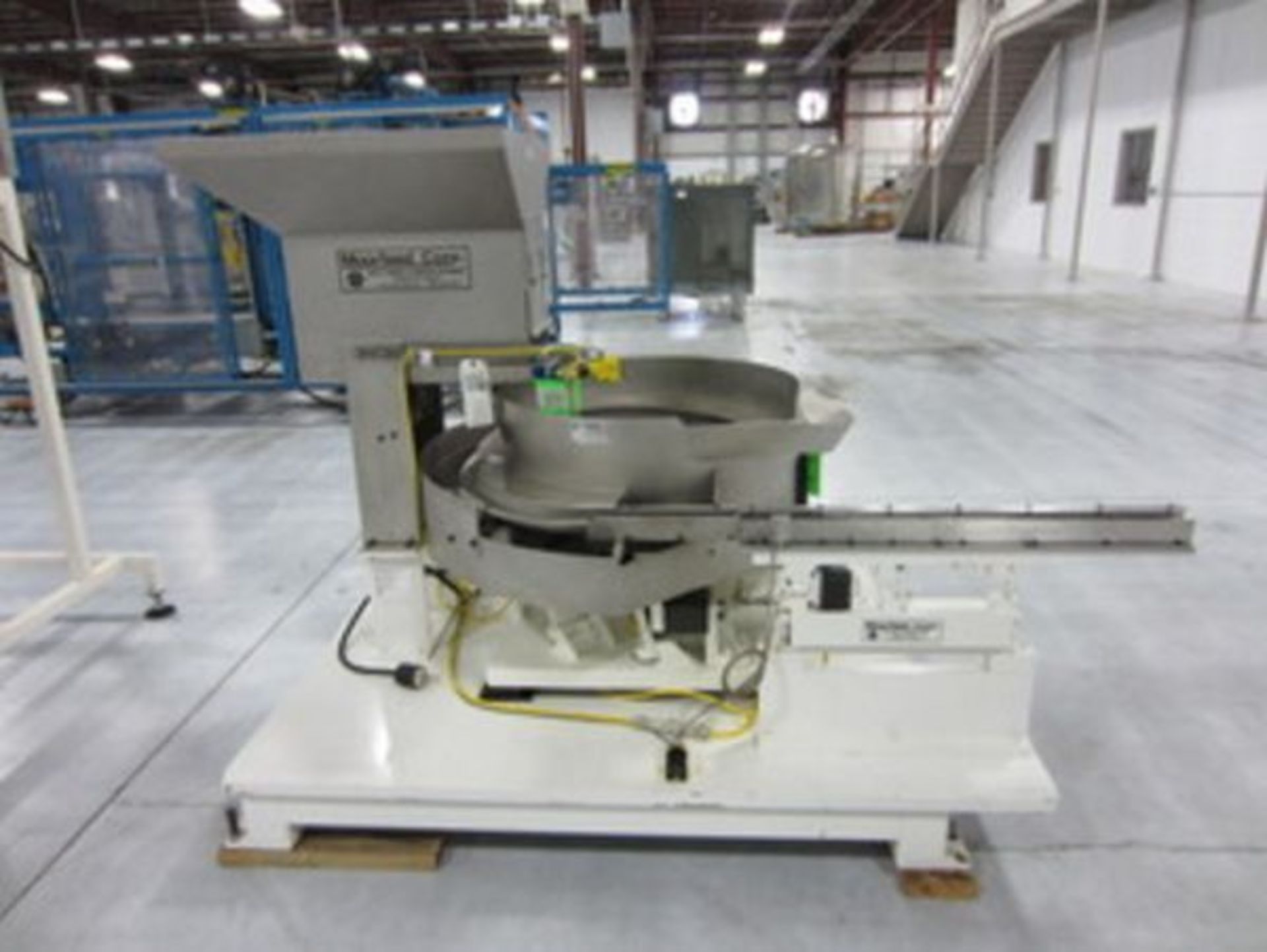 Moorfeed 30" S/S Vibratory Feeder System, Year 2003