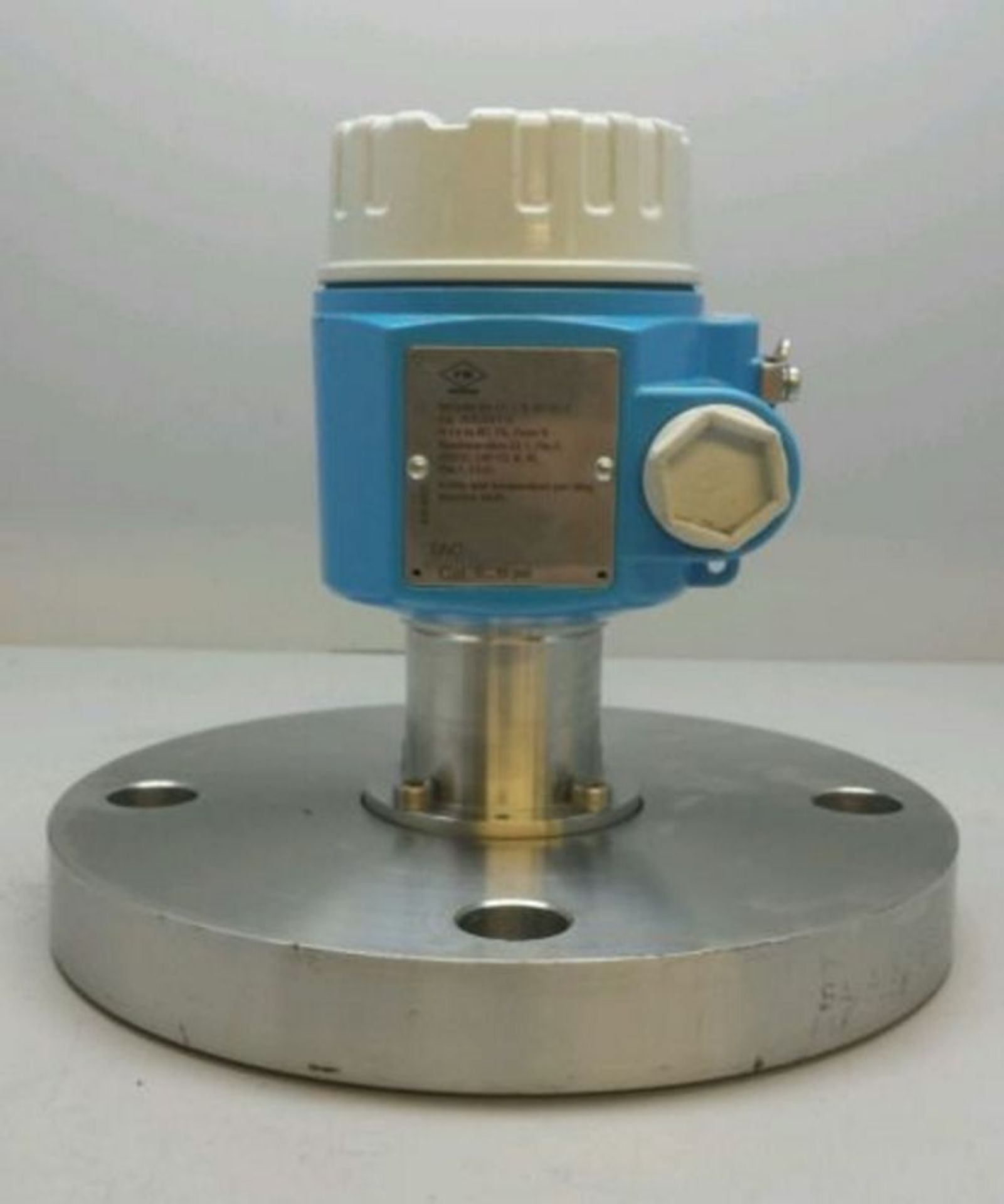 (4) Endress-Hauser Pressure Transmitter PMC45-PC21HBH1KU1 QTY: 2 PMC45-PC21HBH1KJ1 QTY: 2(Located in - Image 2 of 5