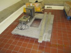 Emery Floor Scale(Located in Wisconsin)***MDFD***