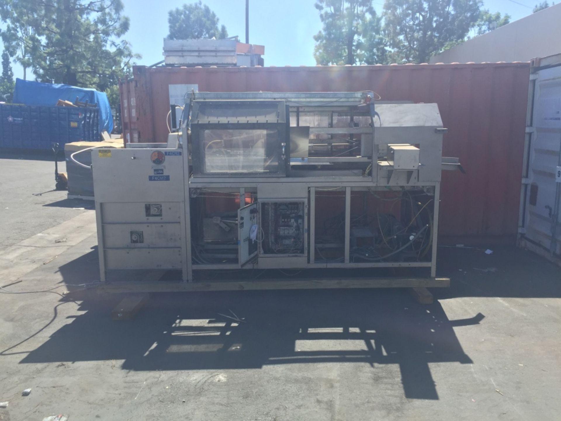 ABC Model 230 Case Erector Manufacturer: ABC Model: Model 230 Year: 2002 Rate: 20-25 CPM RSC cartons