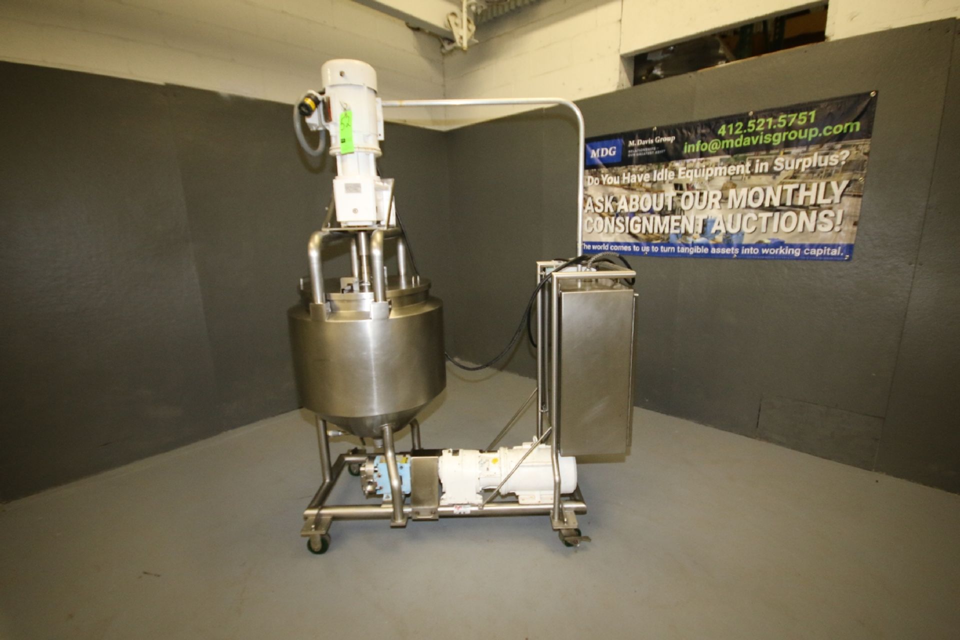 F & H S/S Processor Kettle with Aprox. 30 Gal. S/S Jacketed Tank, Bottom Supported Anchor with 3 - Image 2 of 10