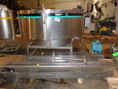 Hoopman Bottle Unscramble with Roller Type Bottle Feeder - Conveyor Lot 90 Feeds into this