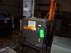 MAC 12 Volt Automatic 2200 Battery Charger with Disconnect (LOCATED IN IOWA, RIGGING INCLUDED WITH
