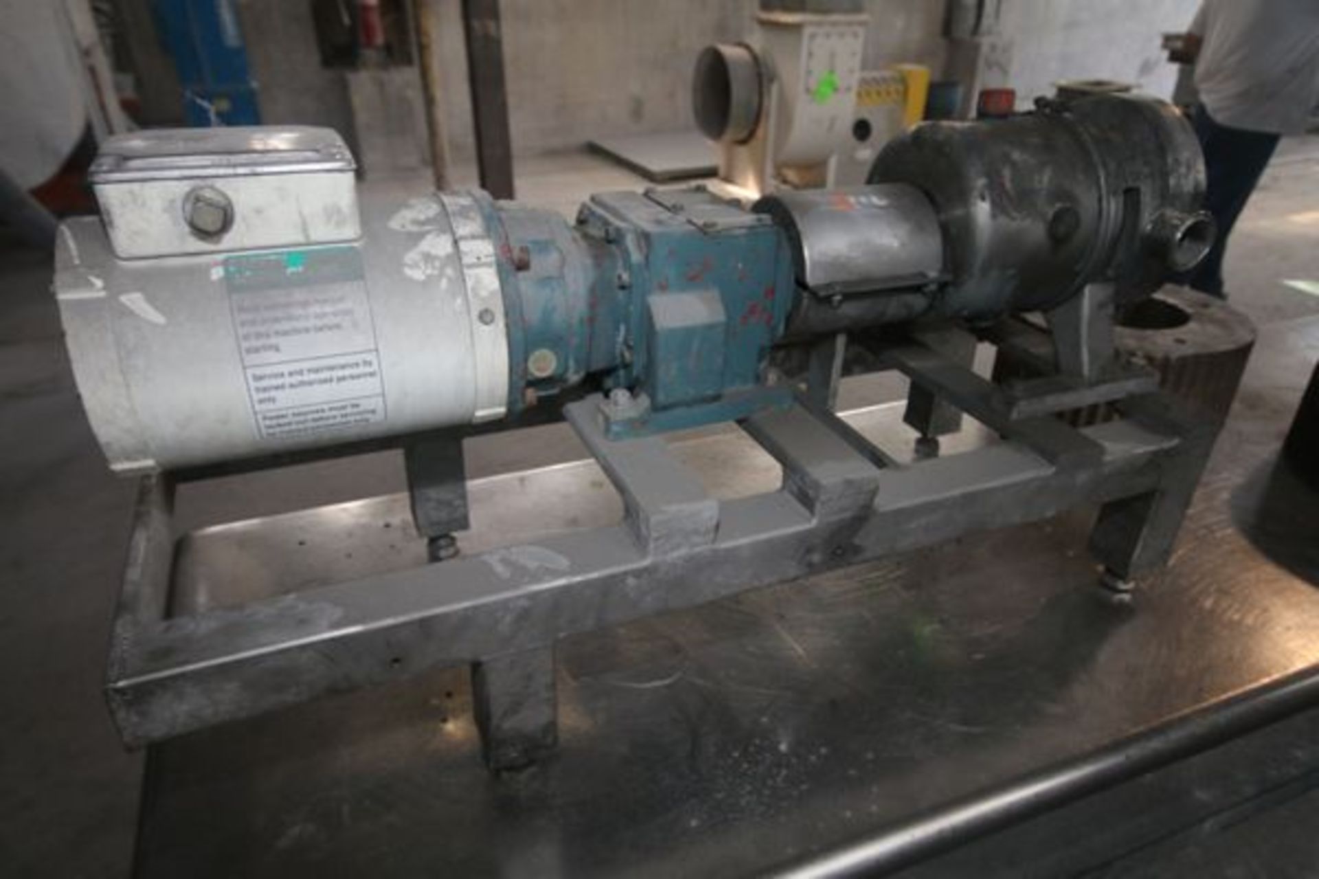 APB Positive Displacement Pump with 1-1/2" Clamp Type S/S Head and Reliance 1 hp Motor, S/N - Image 2 of 3