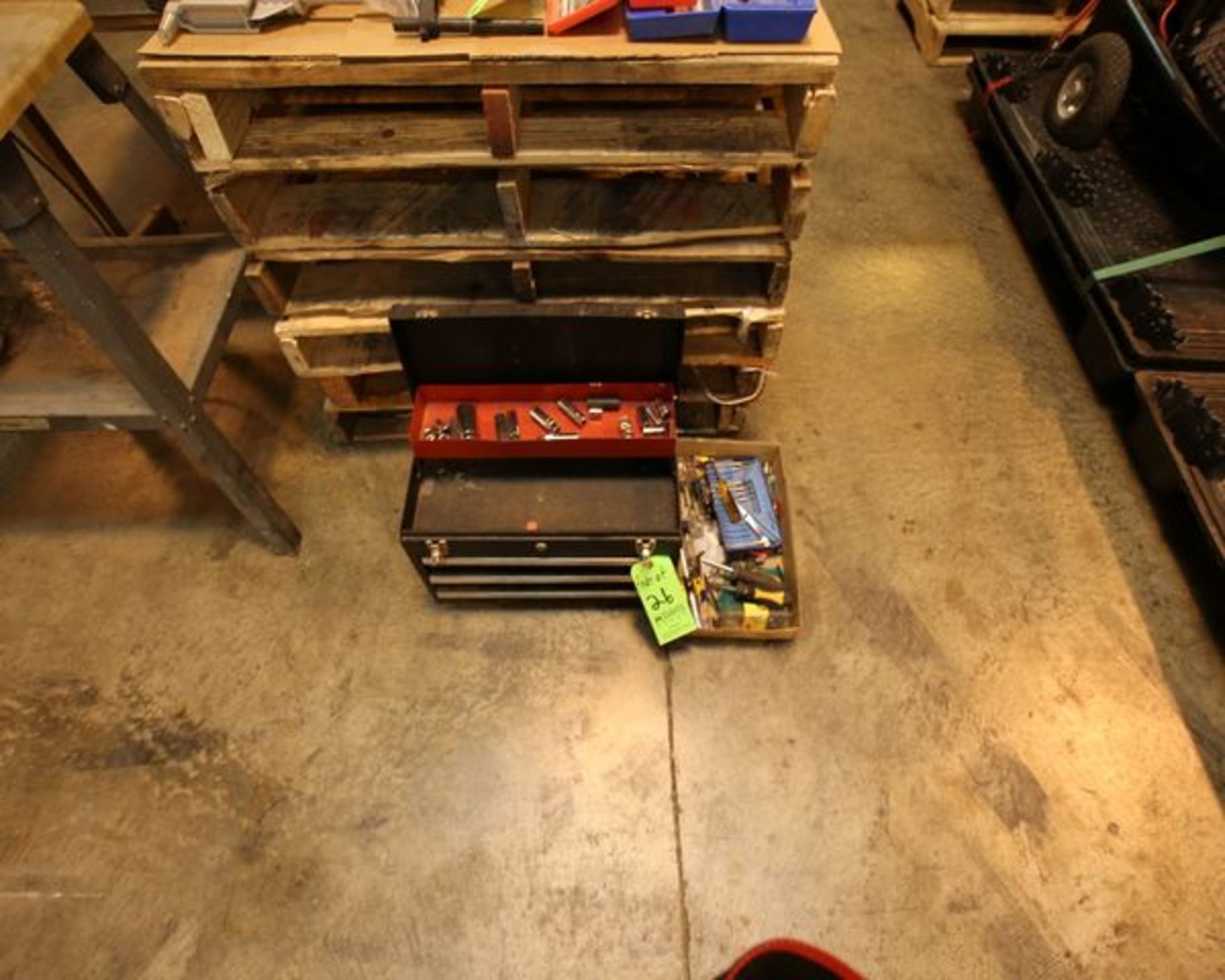 Large Assortment of Hand Tools including: Floor Jack, Bottle Jacks, Crowbars, Hole Saw Bits, - Image 6 of 6