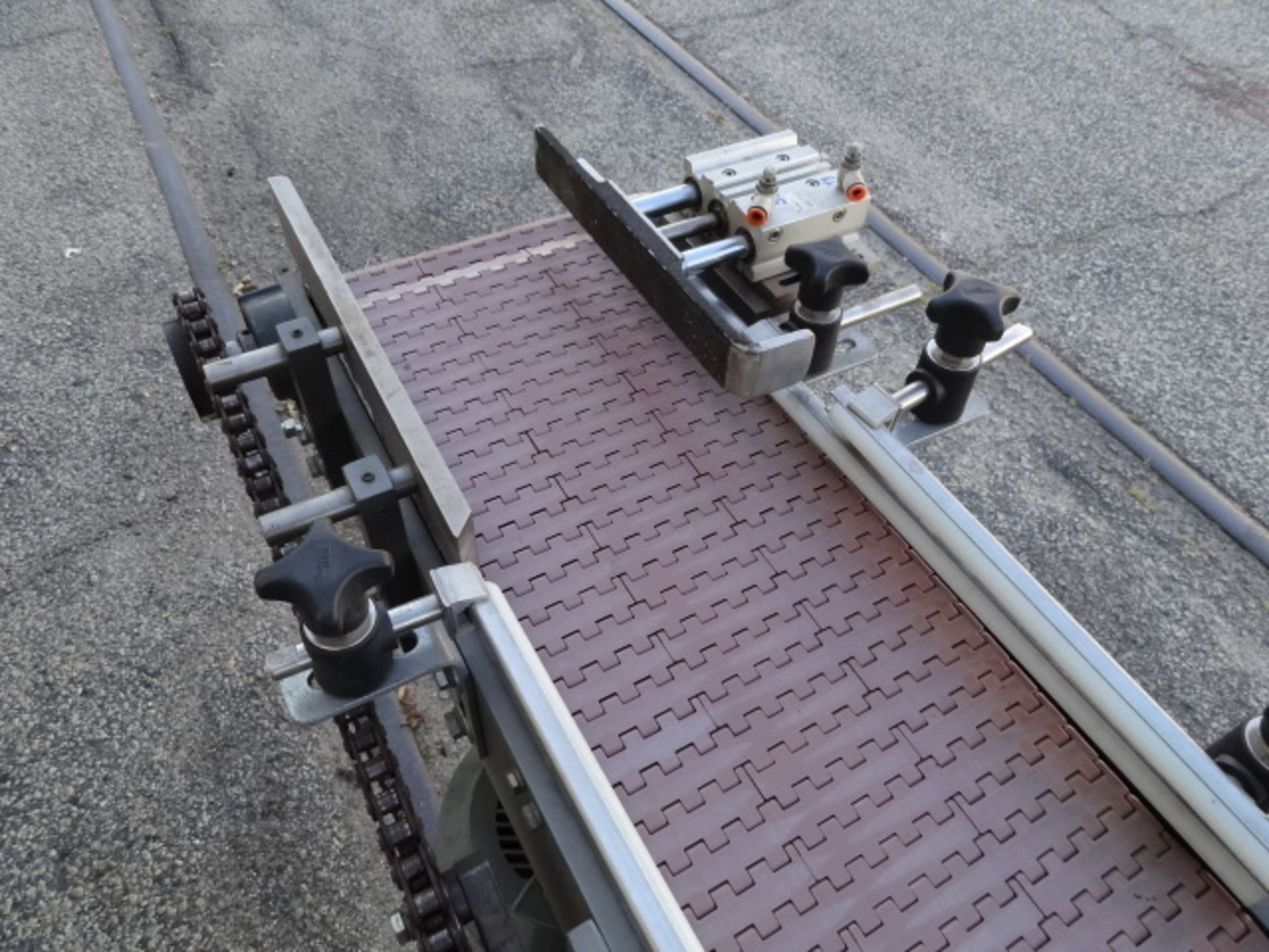 Douglas Conveyor, 11' x 9" x 33" Plastic Chain Height, Index Gate, Index Sensor, No Skid (Located in - Image 3 of 5