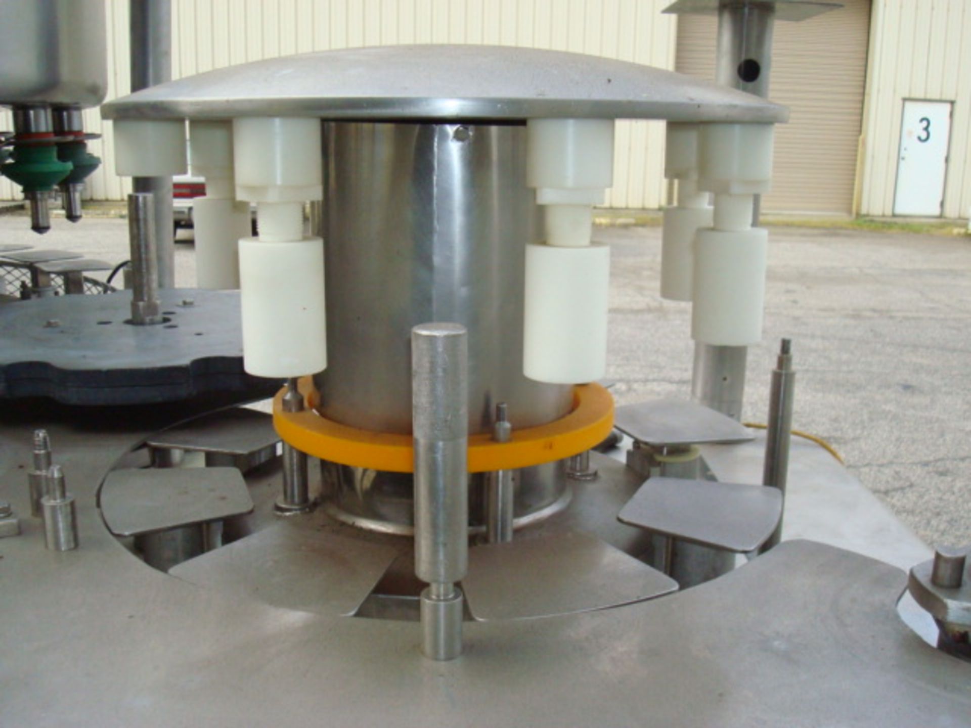 Filler Specialties Filler, Model GWFS248R, S/N 18695, Half Gal, Snap, No Bowl, Chute etc,1" Valve, 7 - Image 4 of 7