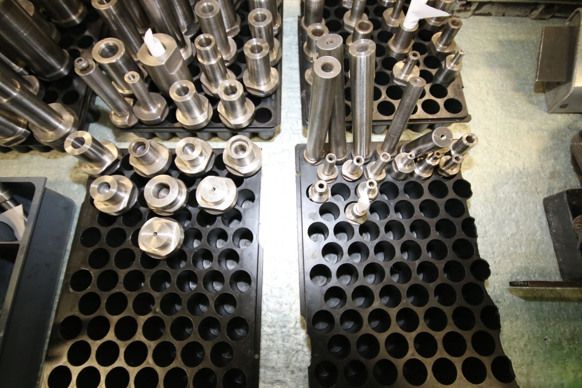 Assorted ID Quills for Okuma and Overbeck Grinders, Setco and GMN spindles thread diameter sizes - Image 4 of 5