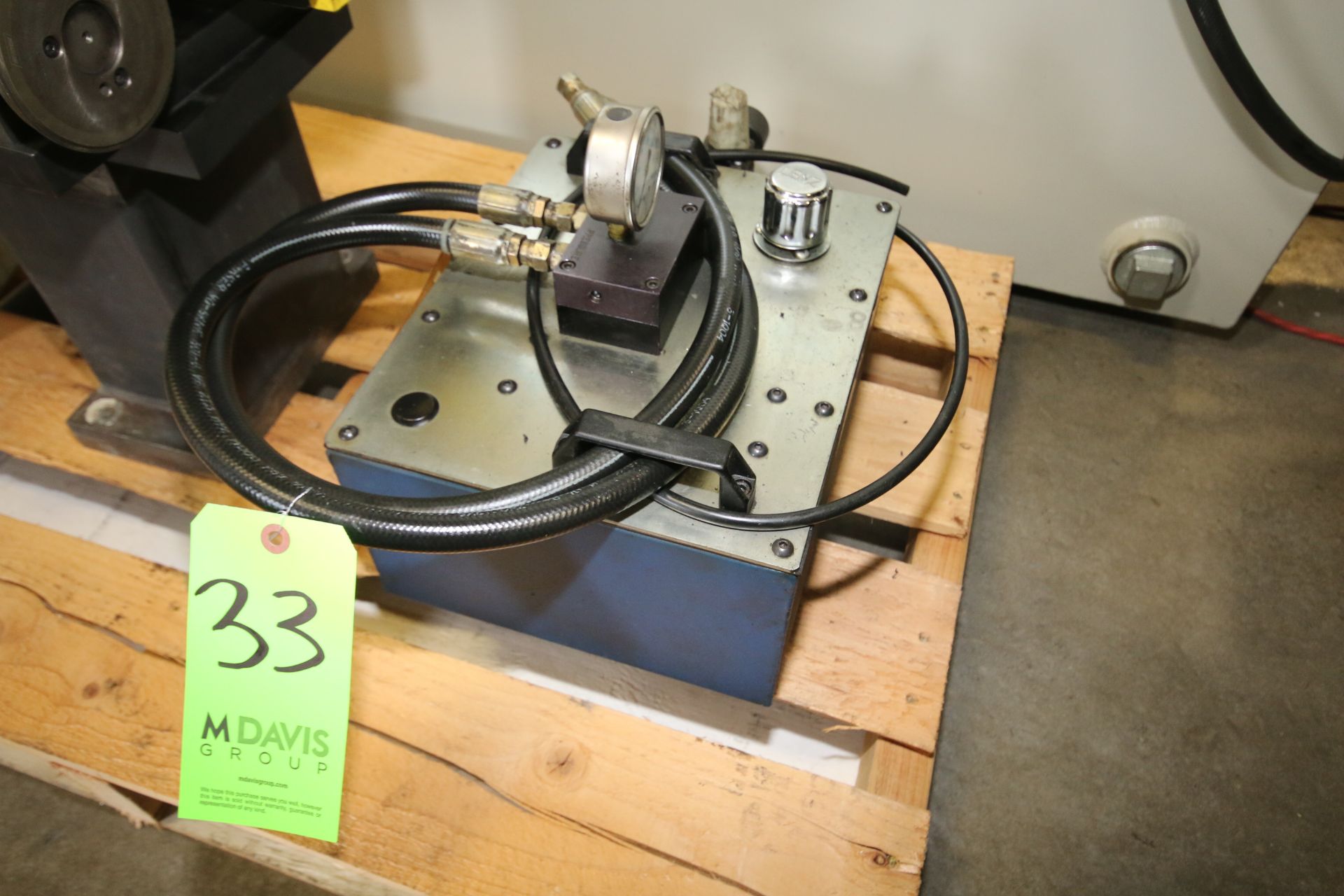 Jergens Hydraulic Pump, Model 61756, Max 6,400 psi