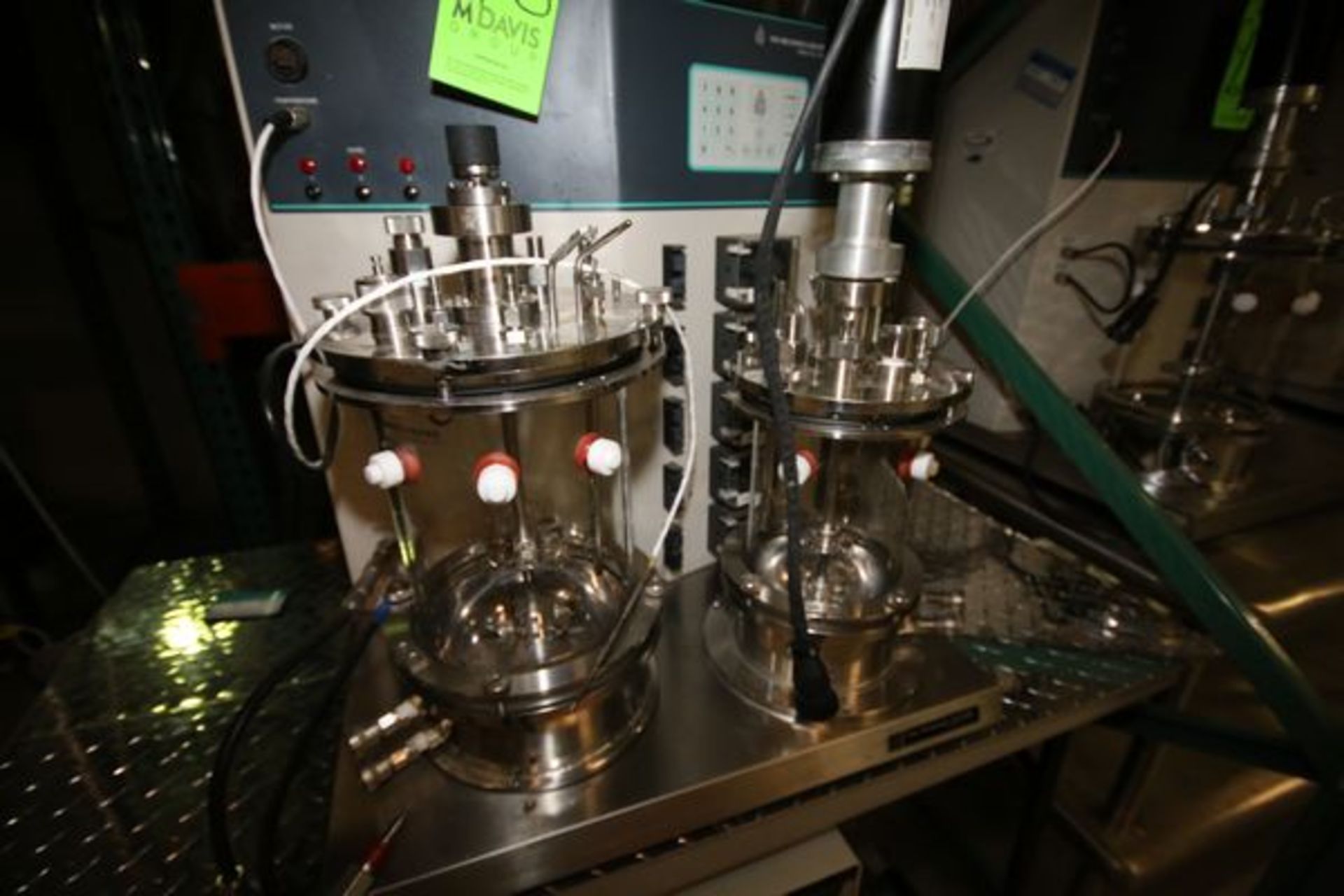 New Brunswick Batch/Continuous Bioreator, M/N BIOFLO 3000, S/N 200736327, 120V, with (2) Vessels: - Image 2 of 3
