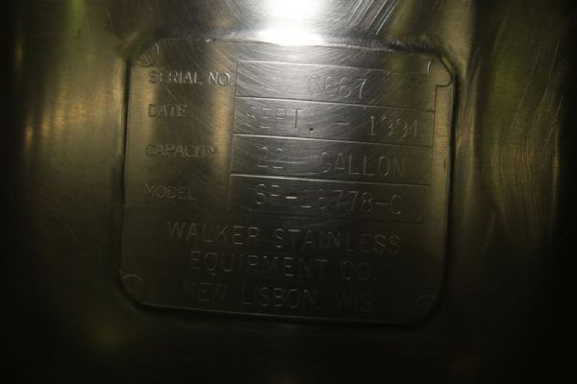 Walker 22 Gal. S/S Mixing Tank, M/N SP-18778-C, S/N 6667, with Lightnin 9 Prop S/S Agitation, 0.87 - Image 3 of 9